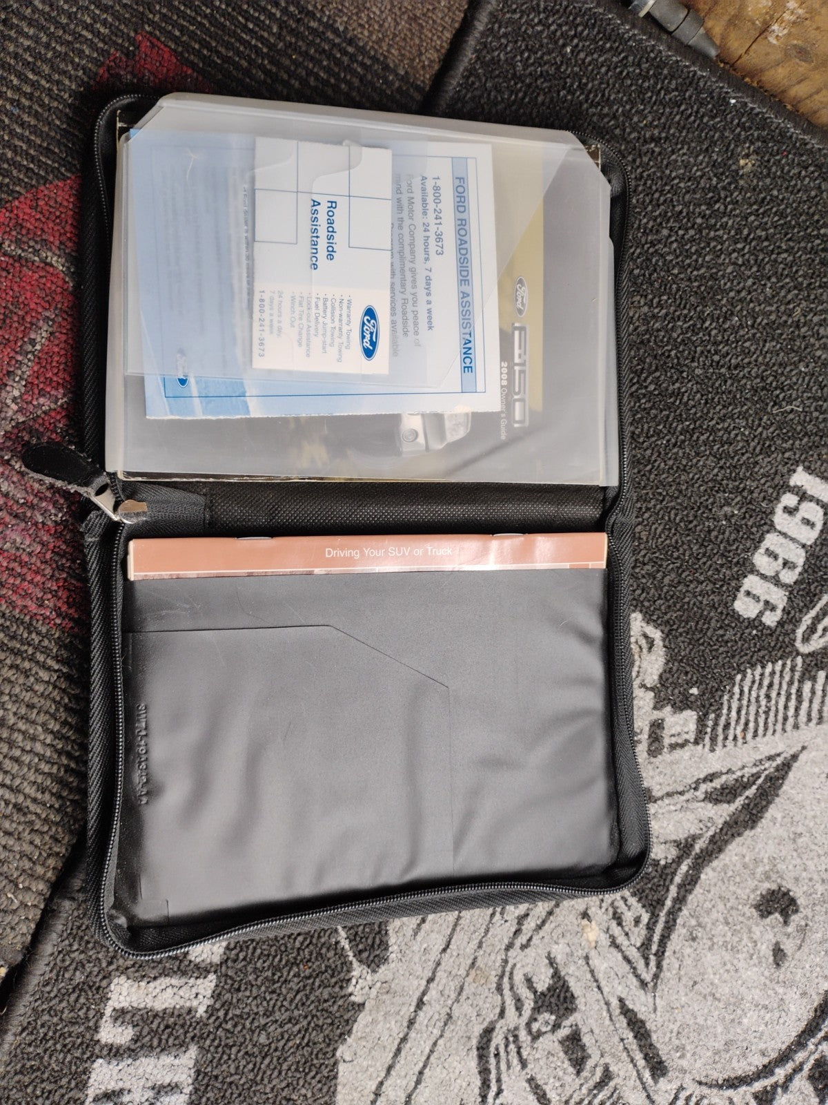 2008 Ford F-150 User Guide & Included Literature with case Pickup Truck 