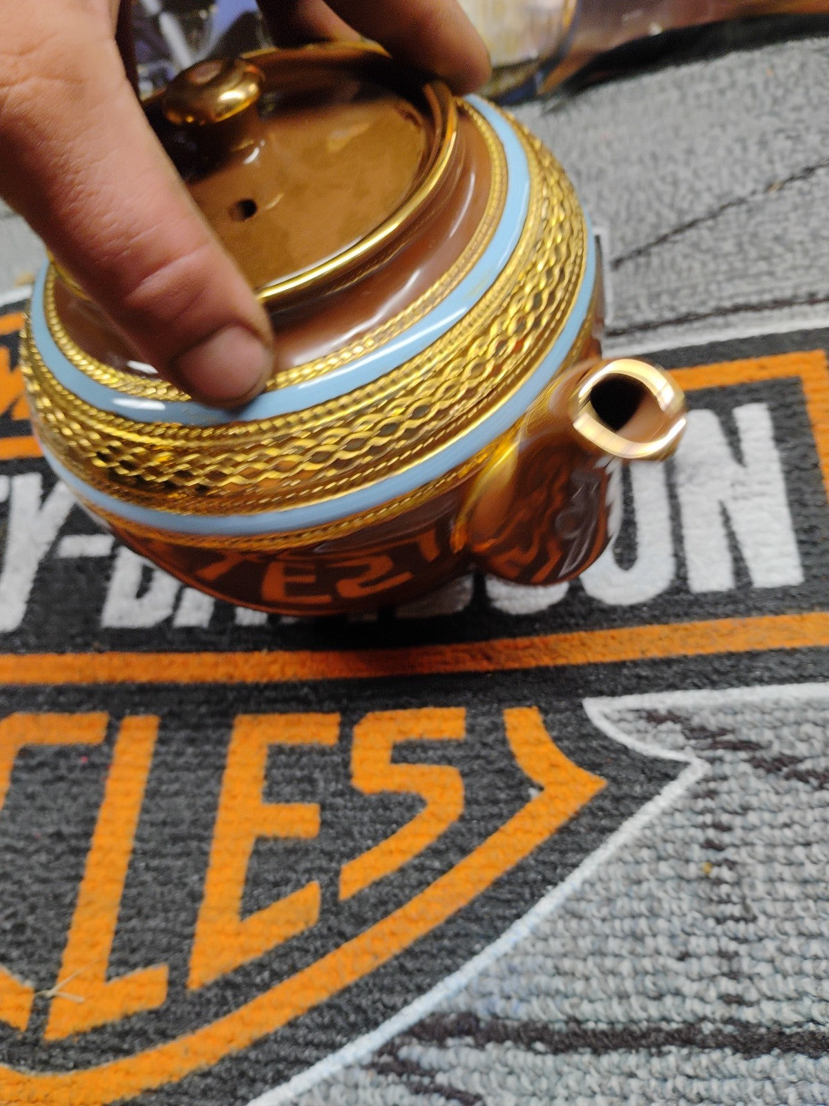 Vintage Sadler Gold & Brown Teapot made in Staffordshire England. No Chips 