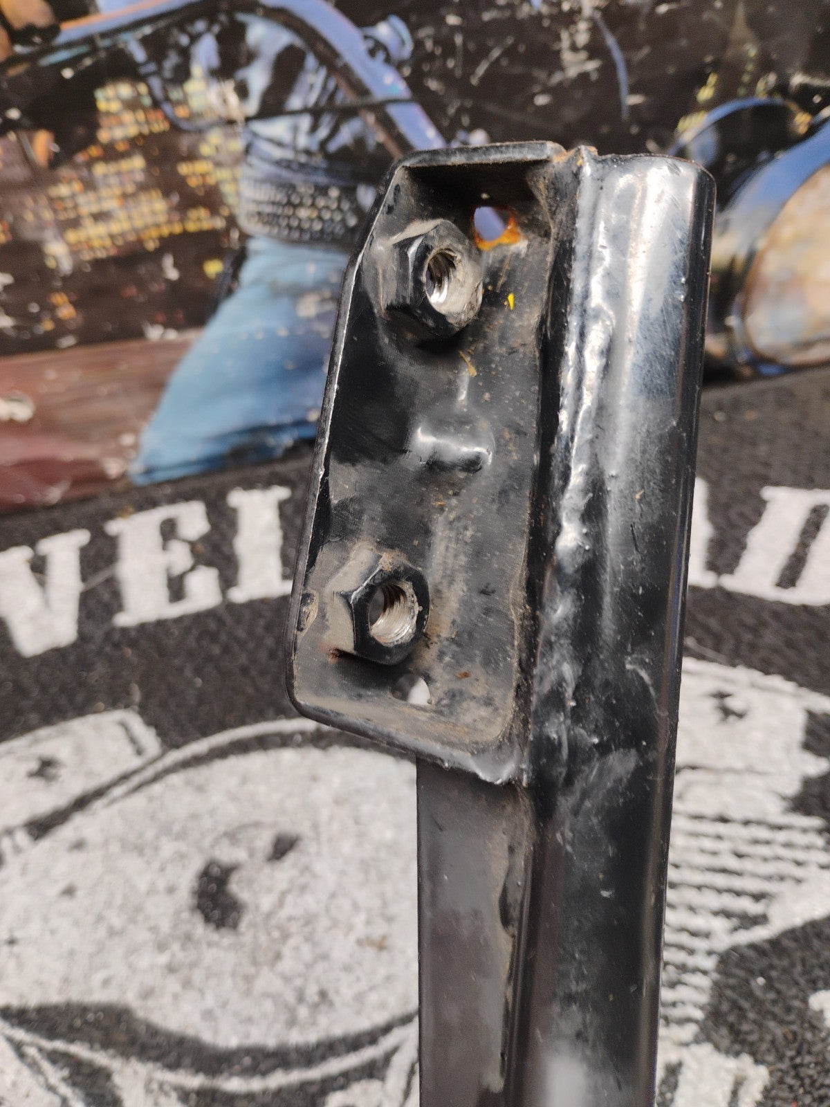 96-03 Harley Davidson Sportster EXHAUST MUFFLER HANGER MOUNTING BRACKET OEM