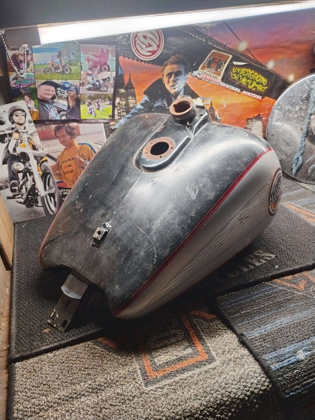 OEM Harley-Davidson FLHTC Electra Glide Fuel Gas Tank 1995 Touring