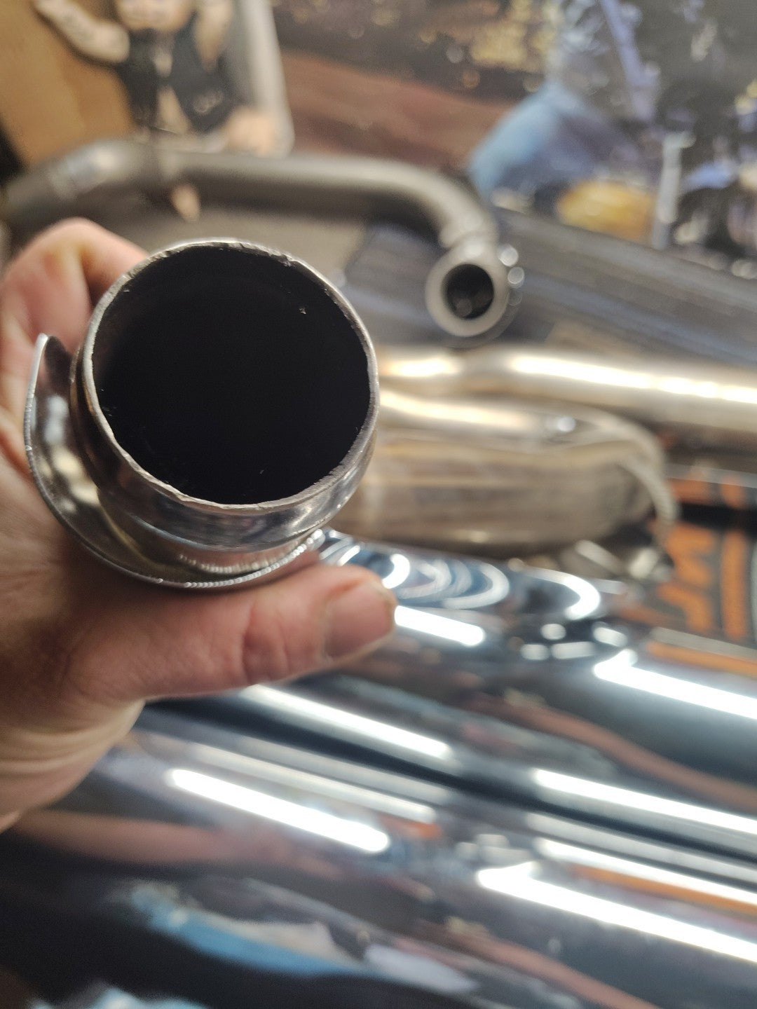 Harley Davidson M8 Exhaust Syst/Chrome 64900236A Slash Tip SlipOn Mufflers