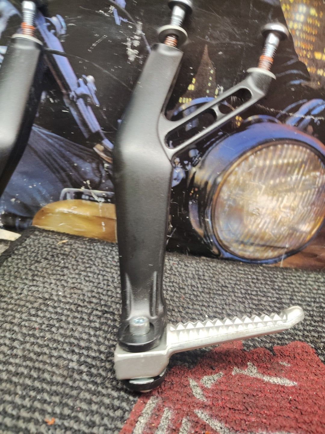 17-20 2018 YAMAHA YZF R6 AFTERMARKET REAR BACK PASSENGER PEG SET PAIR