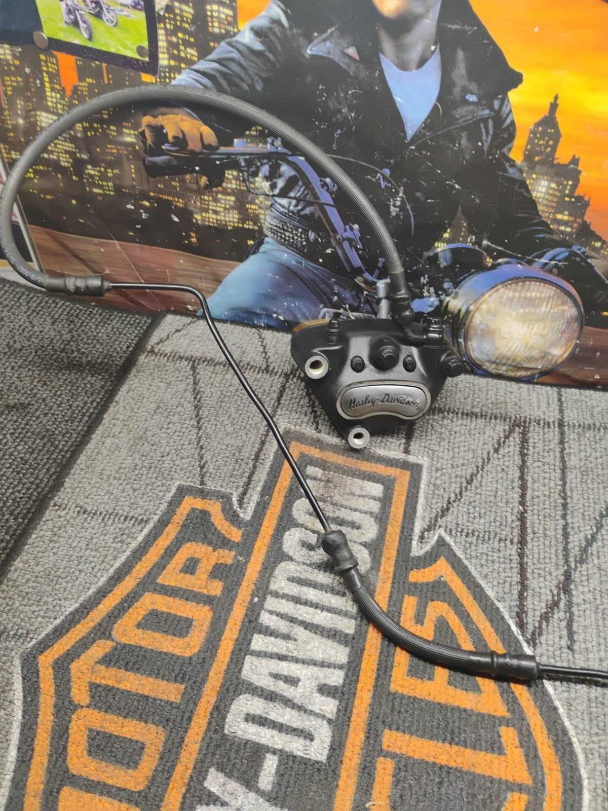 Original Harley Front Brake Caliper With Brake Line High Quality 