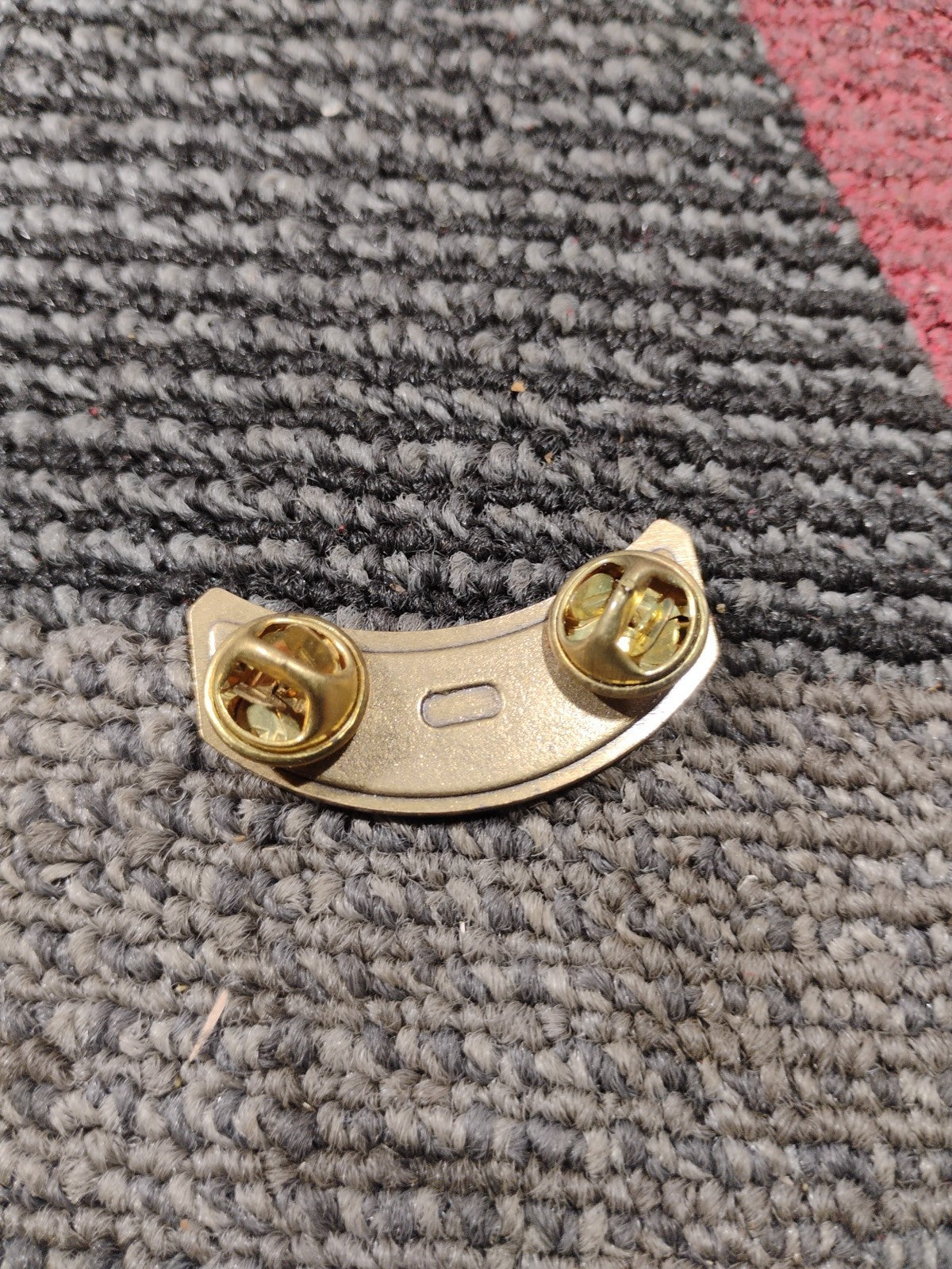 2005 DATED HOG BIKER,MOTORCYCLE HARLEY DAVIDSON MOTORCYCLE LAPEL PIN