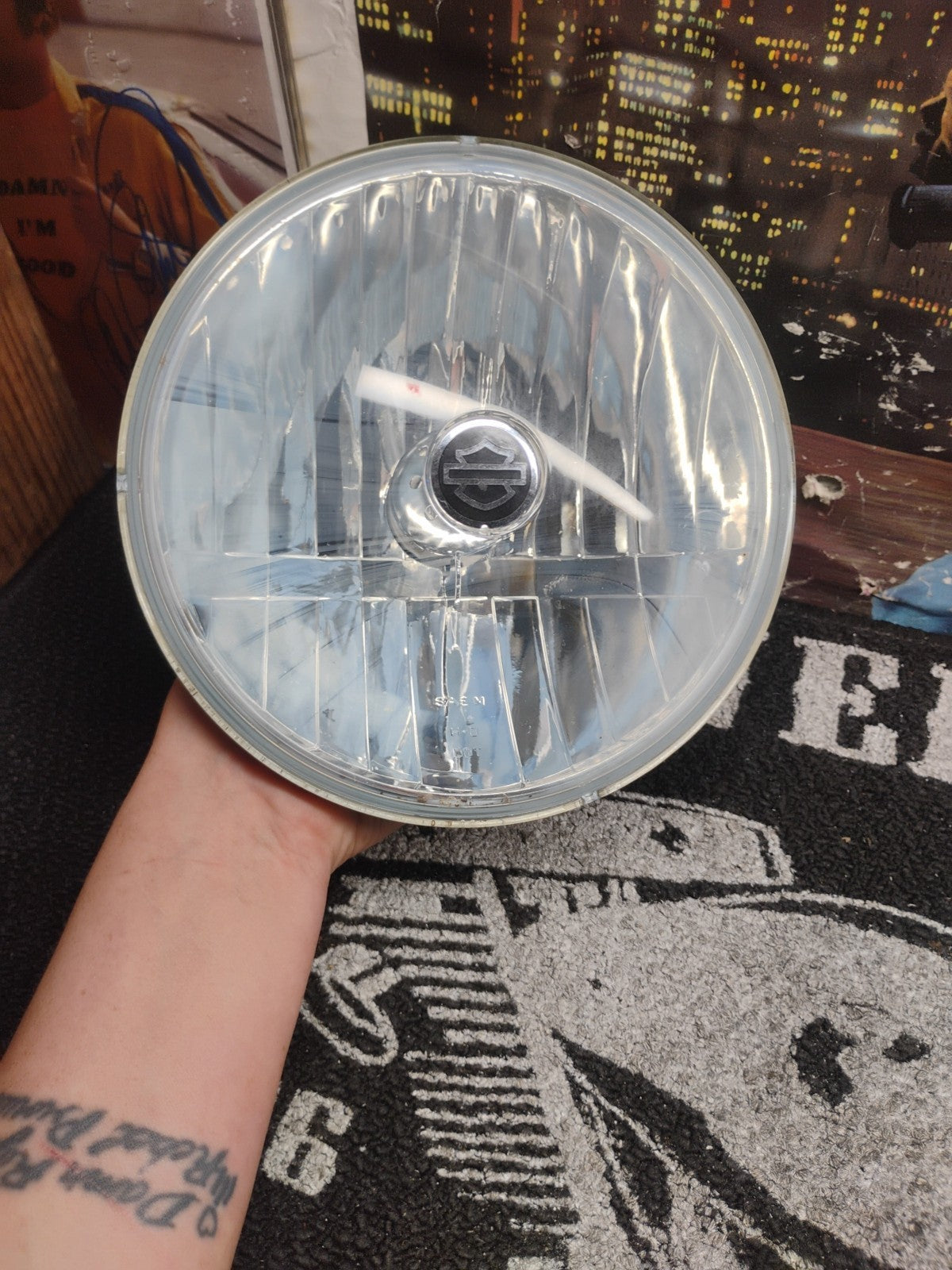  2013 HARLEY FLHTC ELECTRA GLIDE CLASSIC FRONT CENTER HEADLIGHT HD68390-05