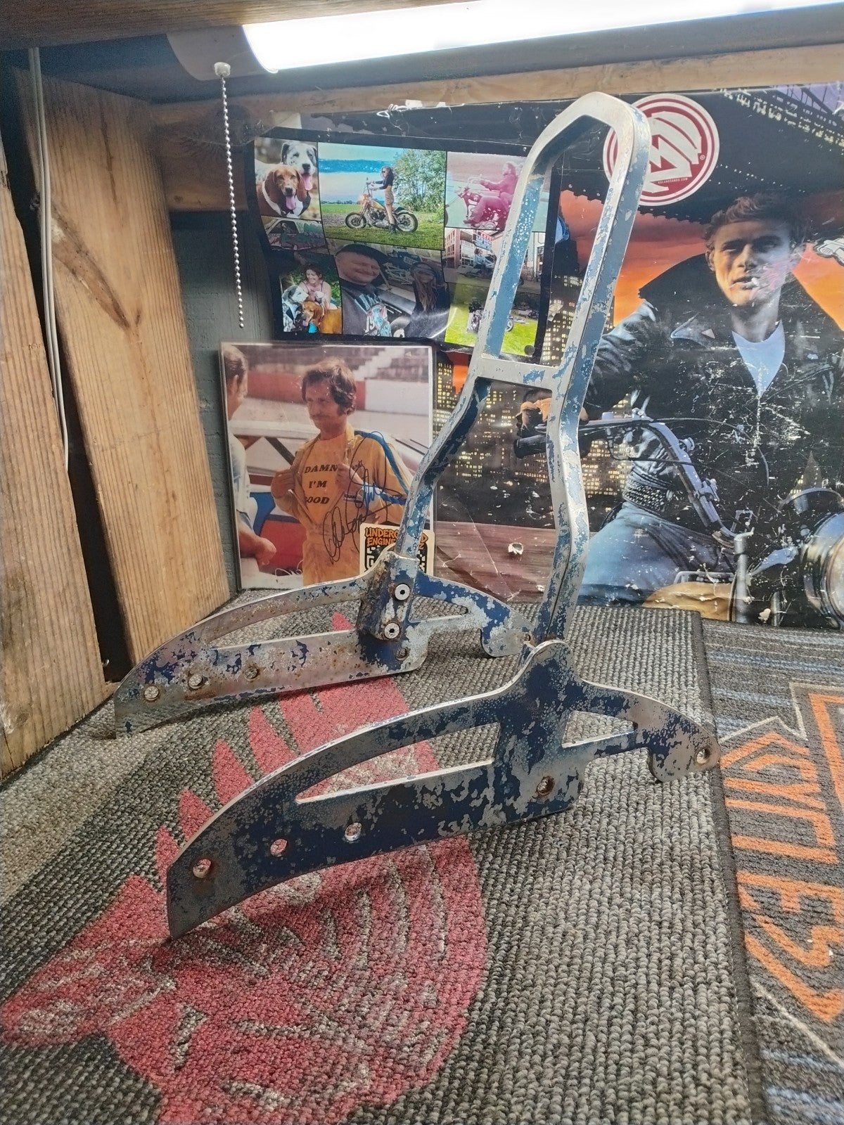 HARLEY DAVIDSON SISSY BAR & MOUNTING BRACKETS