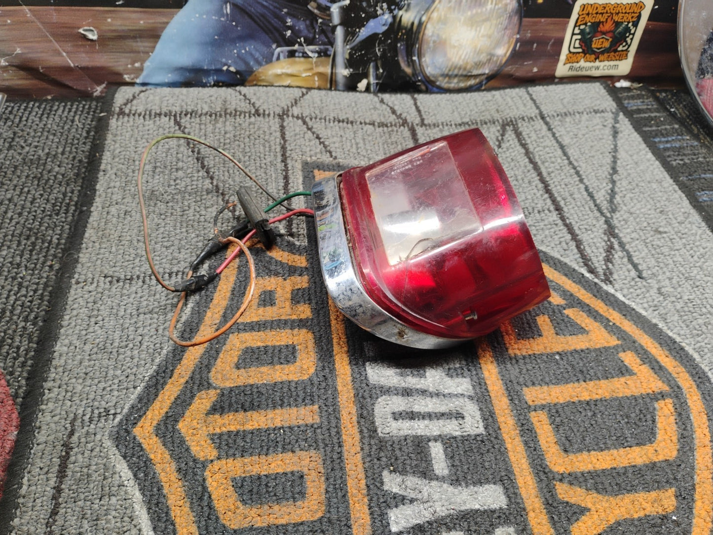 HARLEY DAVIDSON REAR BRAKE TAIL LIGHT