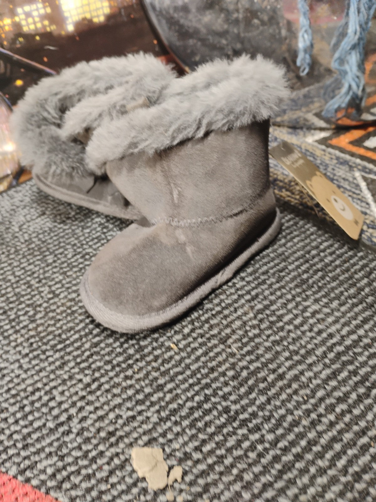 Bearpaw Babies Infants Boots Size Age 6-12 Mounts Brand New