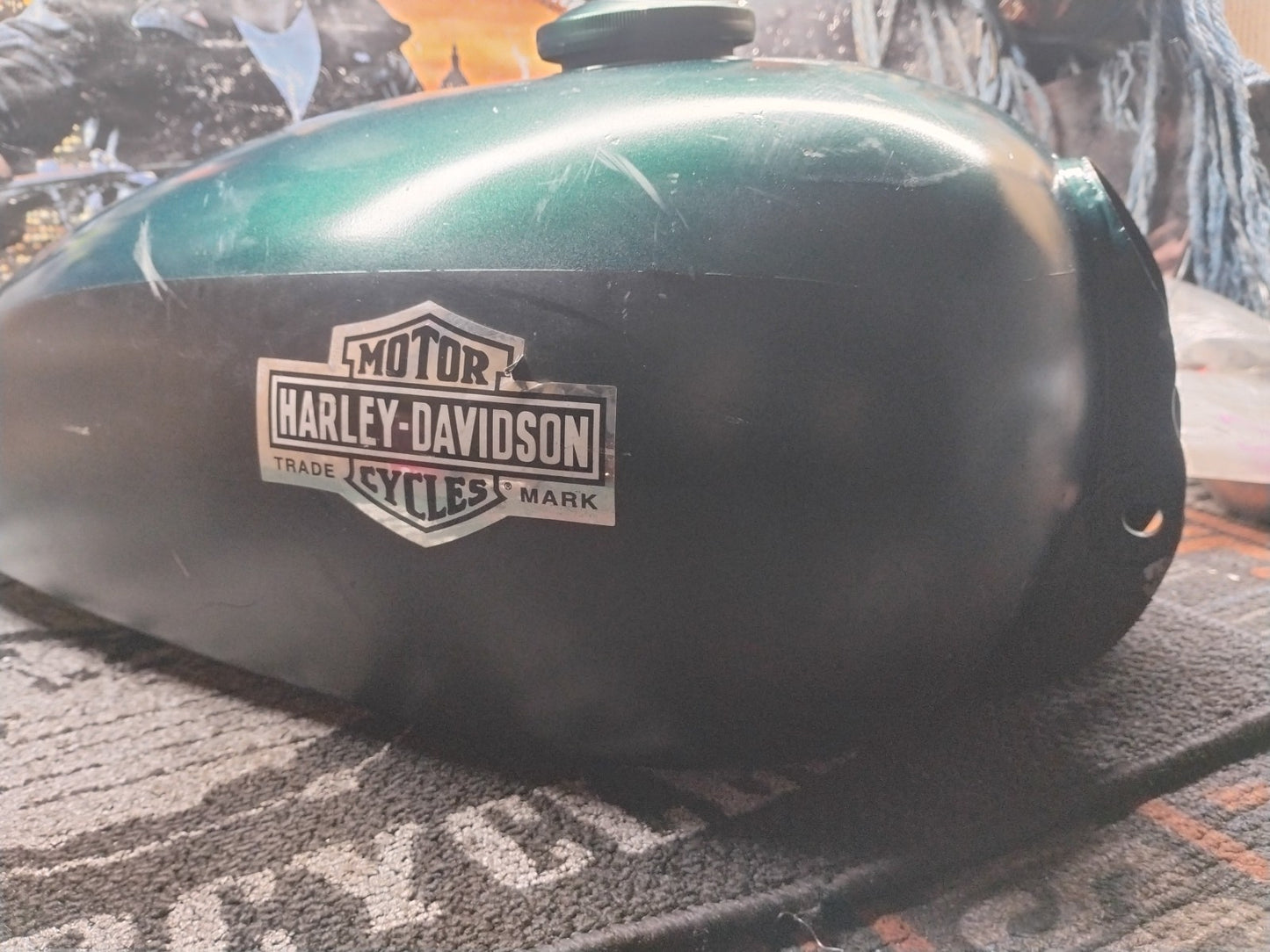 Harley Davidson 1973 Super-Glide FX FXE Shovelhead gas tank 