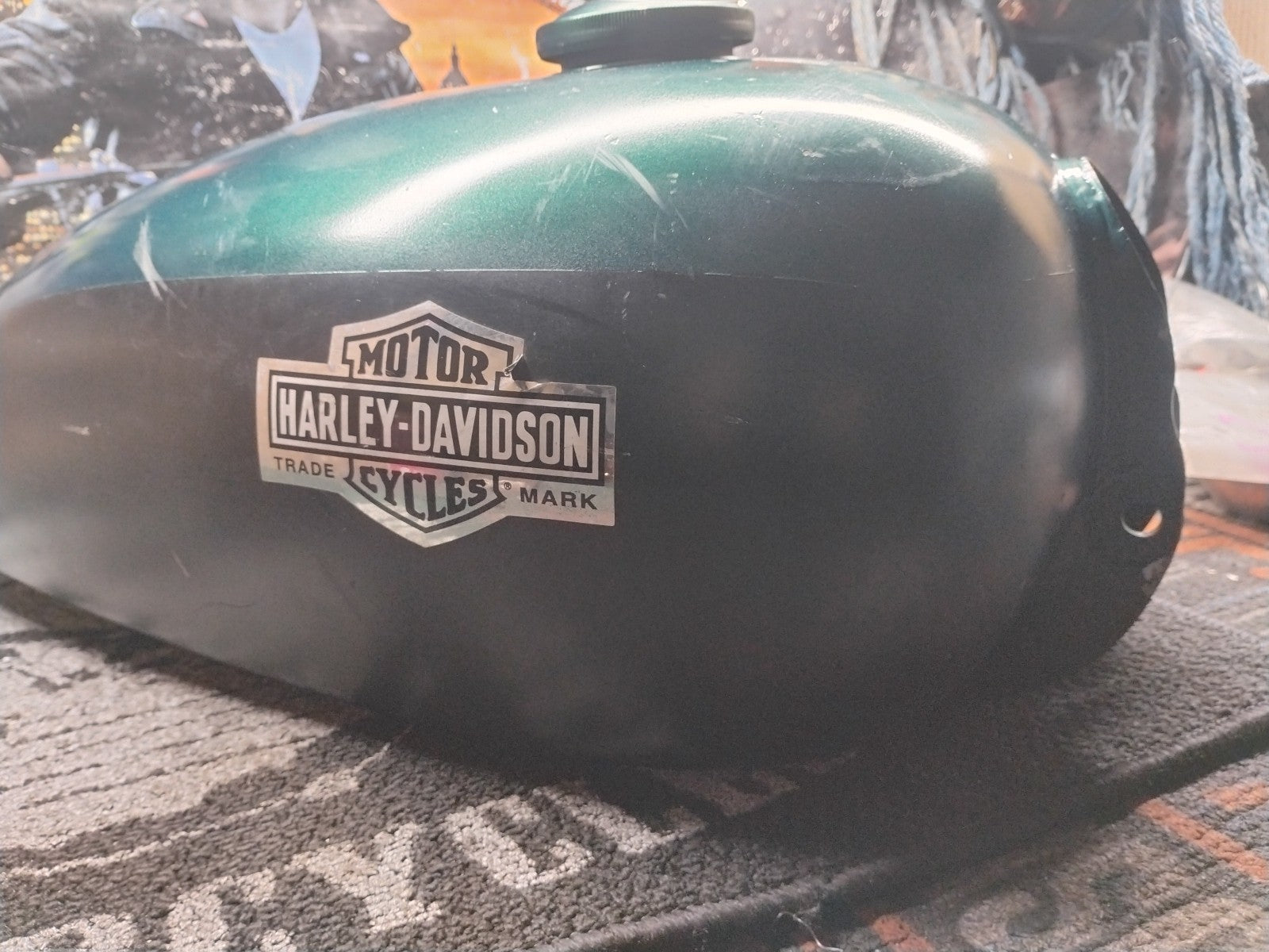 Harley Davidson 1973 Super-Glide FX FXE Shovelhead gas tank 