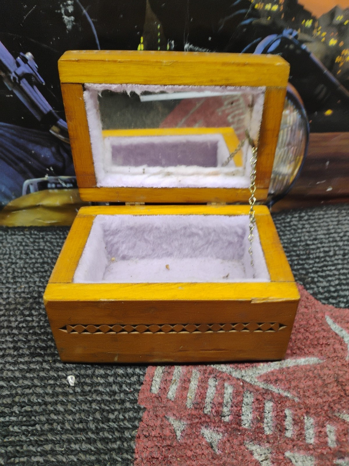 Jewelry box box jewelry box vintage wood carving