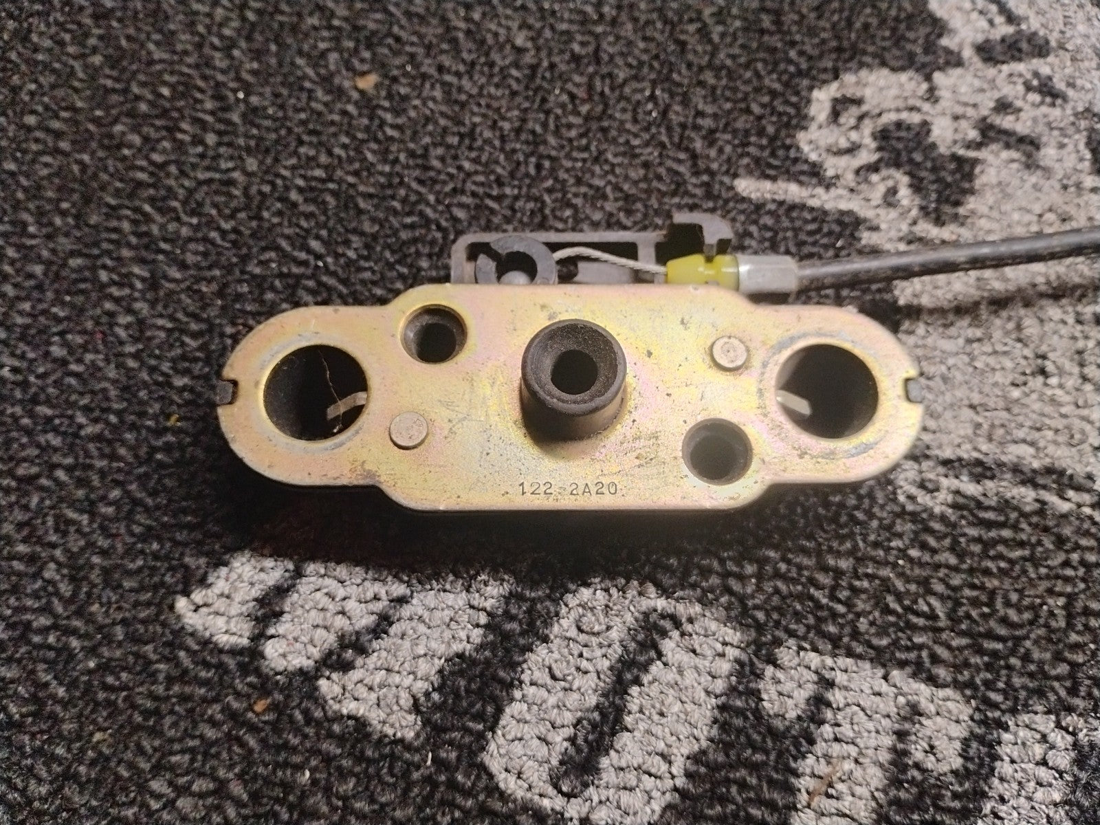 98-03 Suzuki Katana GSX600F GSX750F Seat Latch Release 45220-47H00 OEM