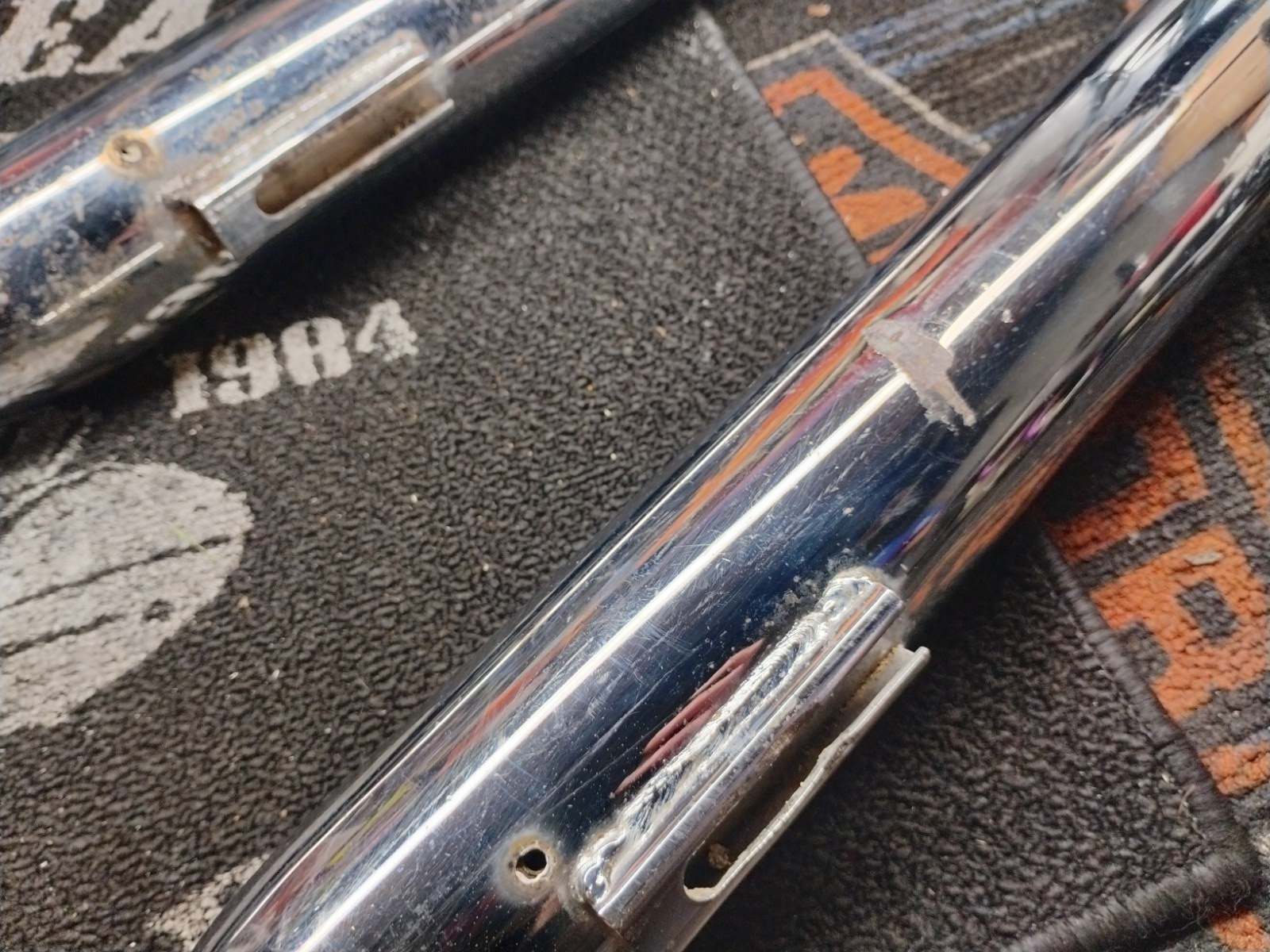“Harley-Davidson Shovelhead Slash-Cut Drag Pipes Exhaust Set (Aftermarket)”