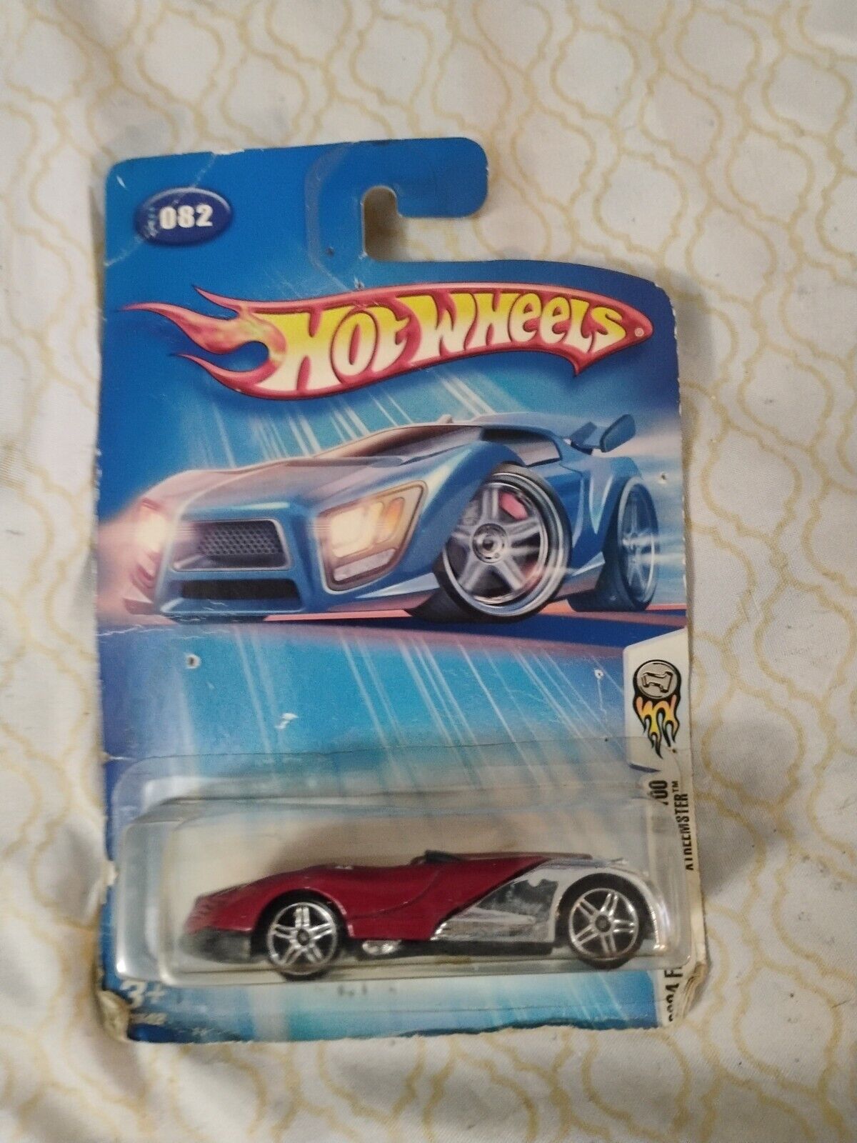 Hot Wheels  Factory Sealed - 2004-082 Xtreemster  NOC  1:64  (218H1)  C2742