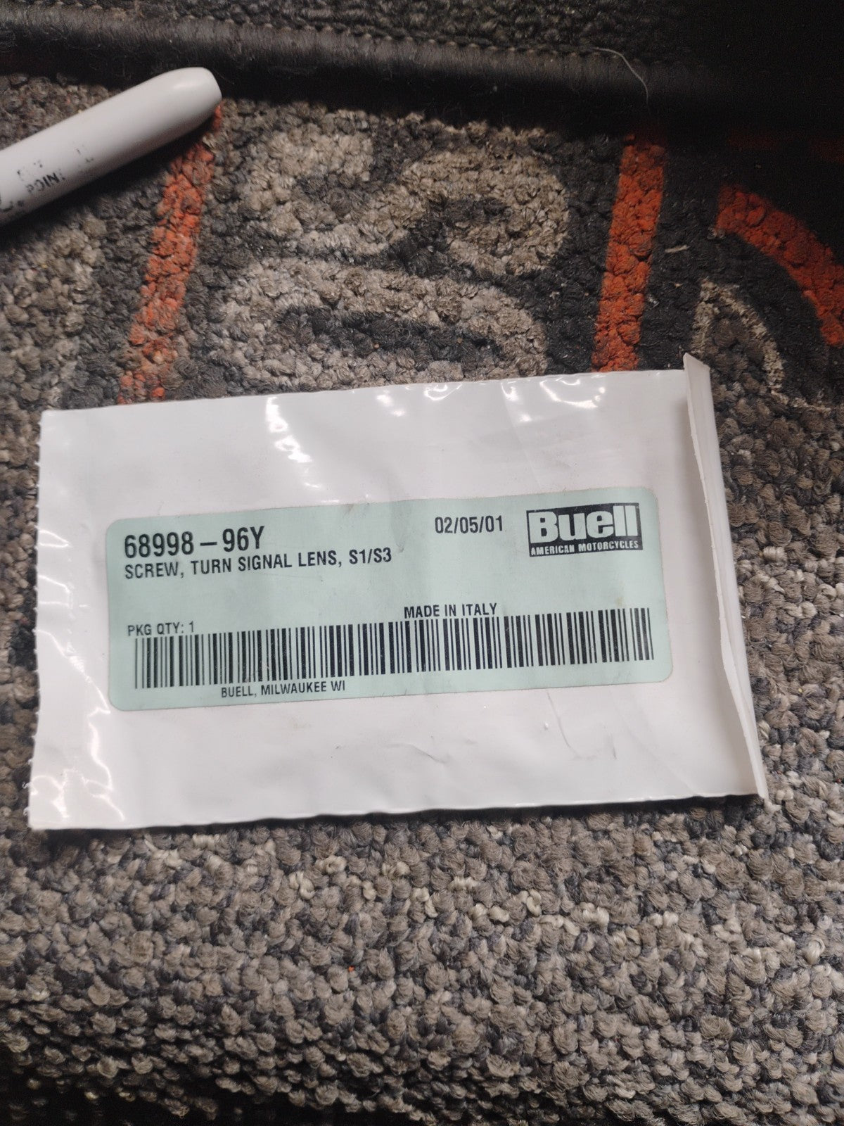 Buell OEM 68998-96Y Turn Signal Lens Screw S1 S3 NOS