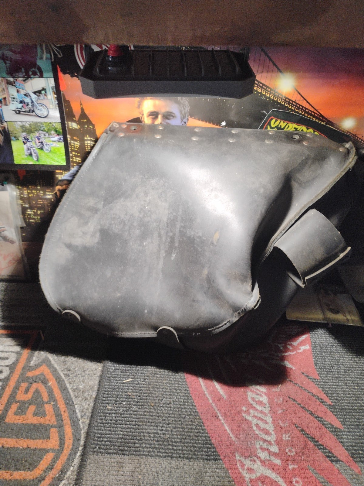 Harley Davidson Motorcycle seat bag Drag Specialties,leather, made USA,