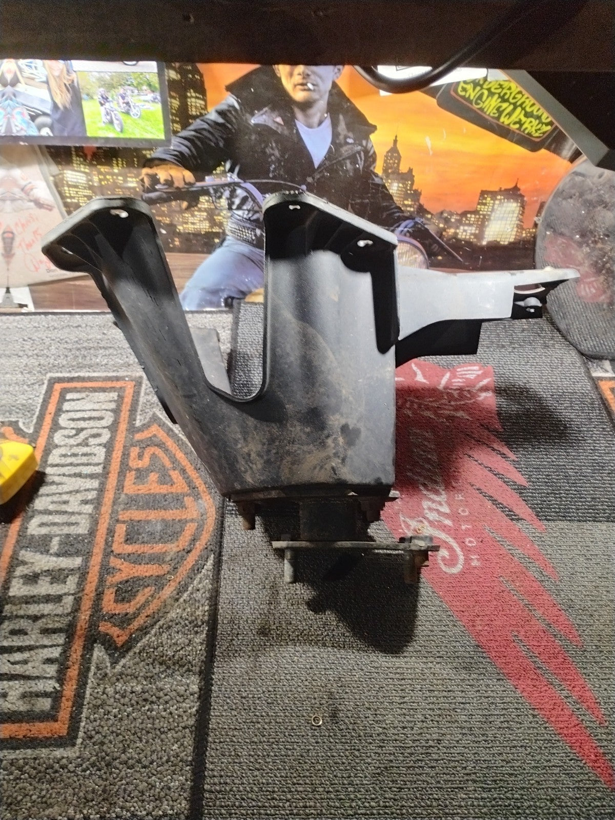 ford f150 spare tire mounting Bracket