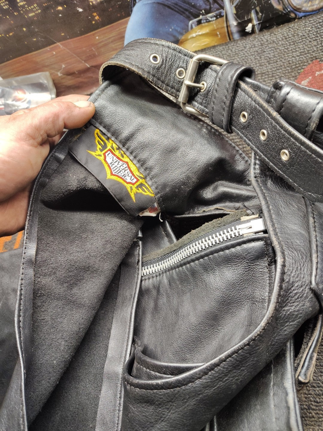 USA Old Skool Universal Rider Men's Leather Motorcycle Chaps Xl 