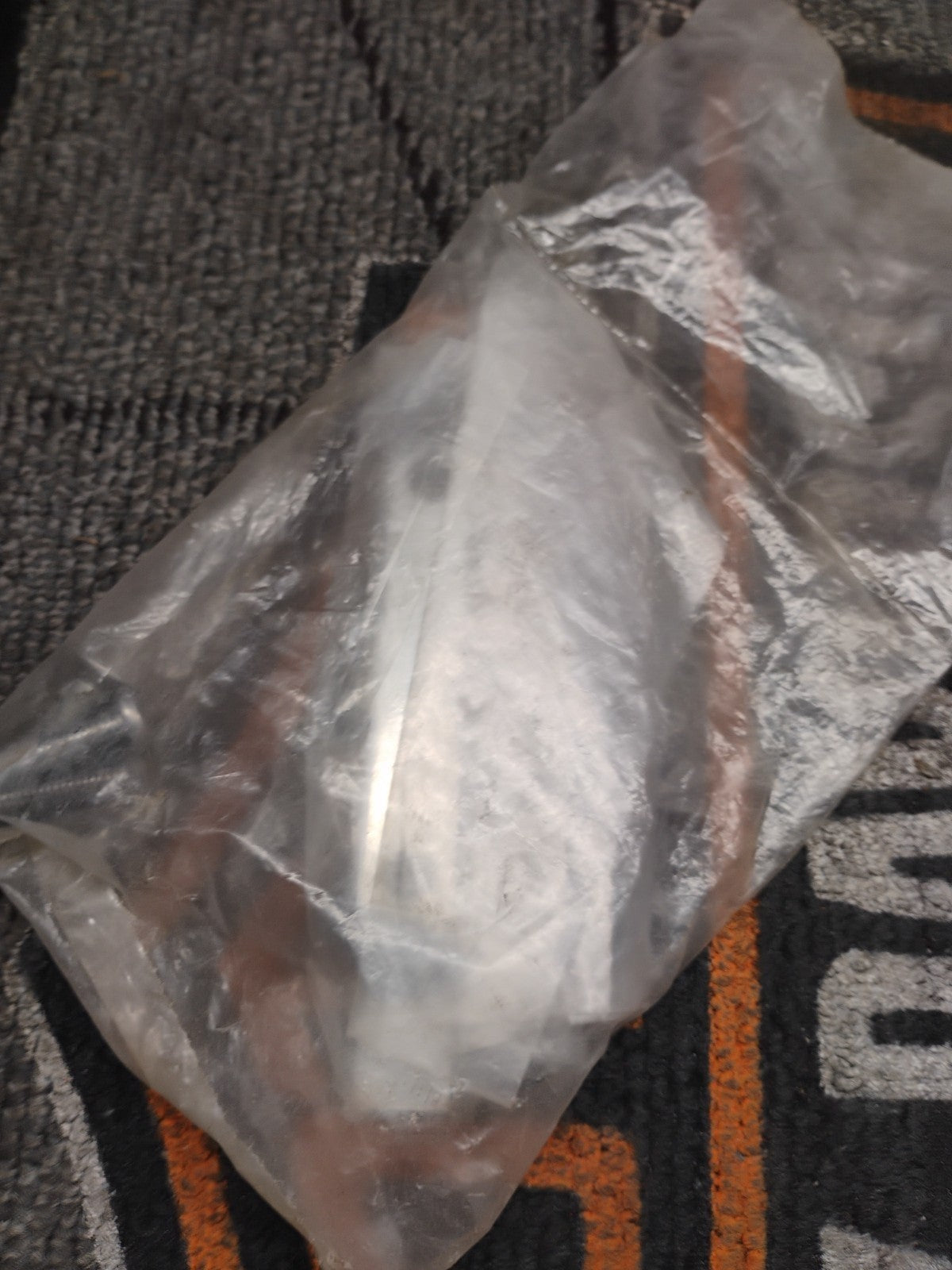 Harley Davidson Passenger Back Rest Kit J00218 New Oem Chrome