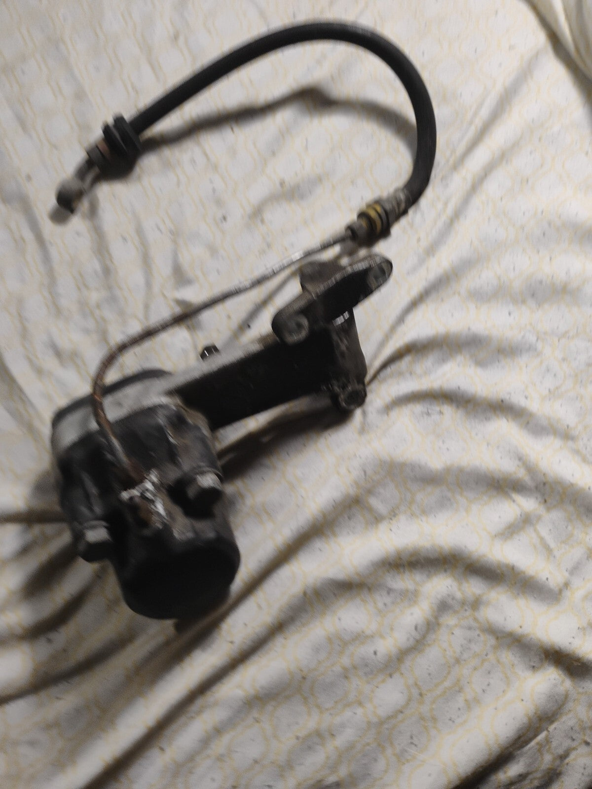 1973 HONDA CB500K2 CB500 (#440) FRONT BRAKE CALIPER 