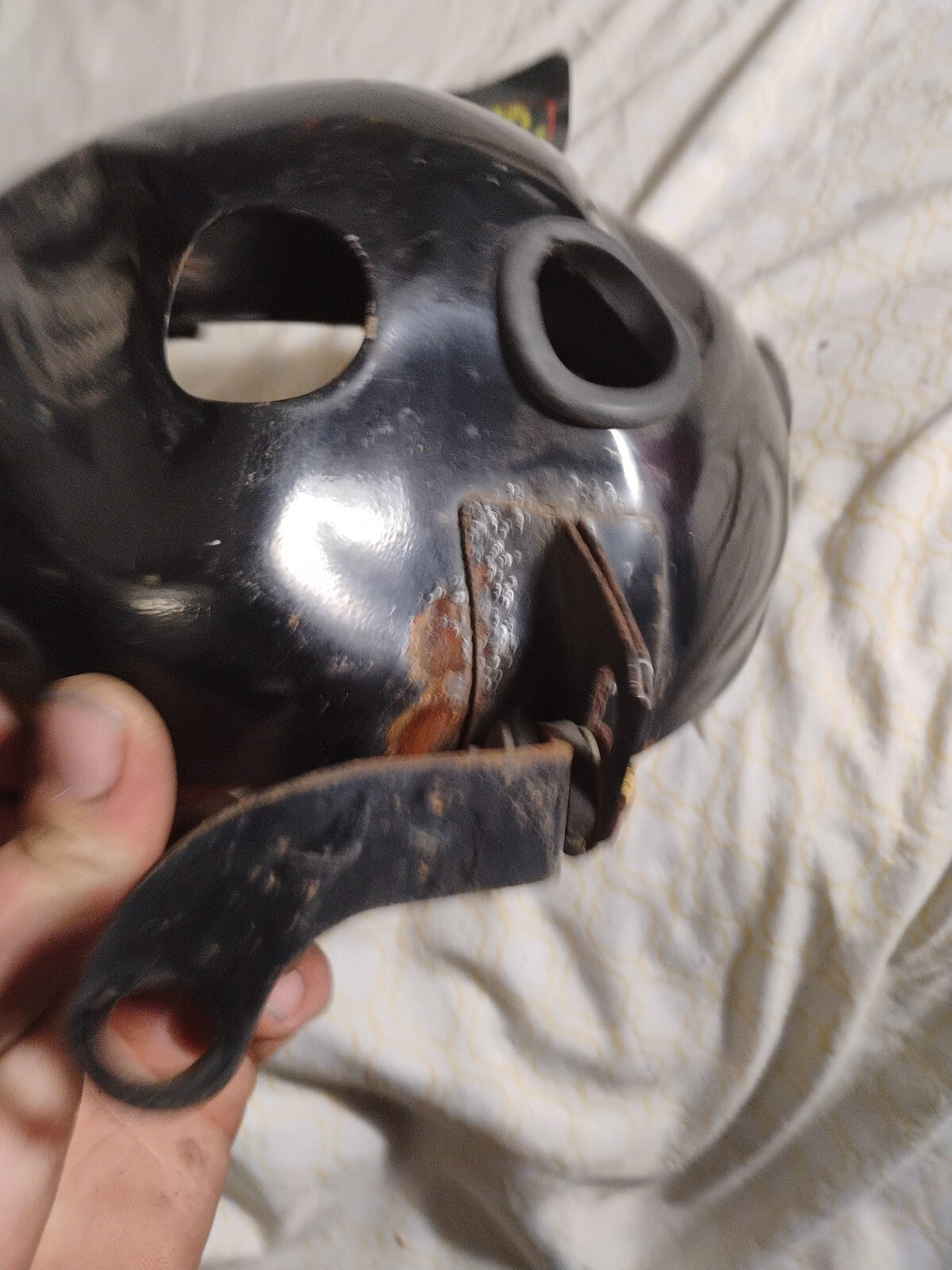 1977 Yamaha XS500 Headlight Bucket YHA-121 SAE M72