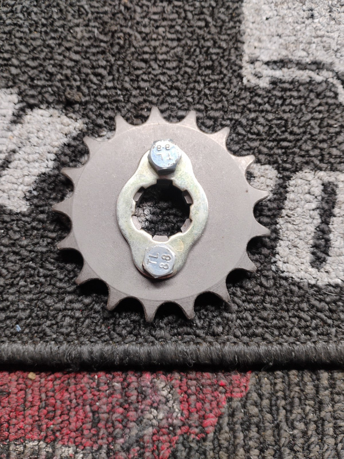2023 23-24 HONDA XR150LE OEM SPROCKET DRIVE 17 T
