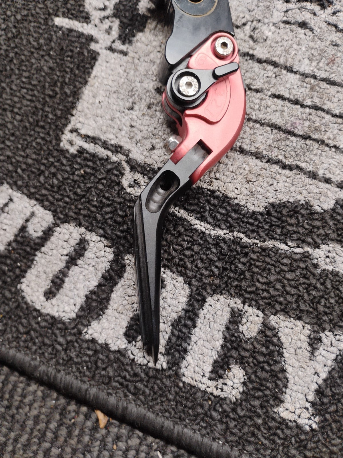 OEM Yamaha R1 Adjustable Clutch and Brake Lever Set Red