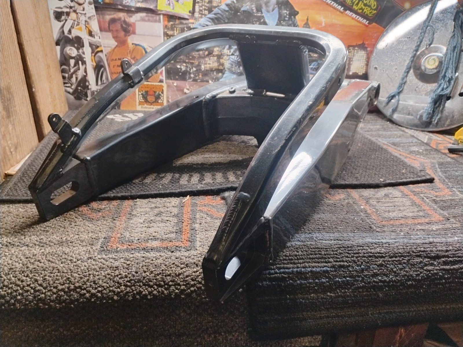 OEM Suzuki GSXR Swingarm Assembly Black/Gray  Aluminum GSX-R