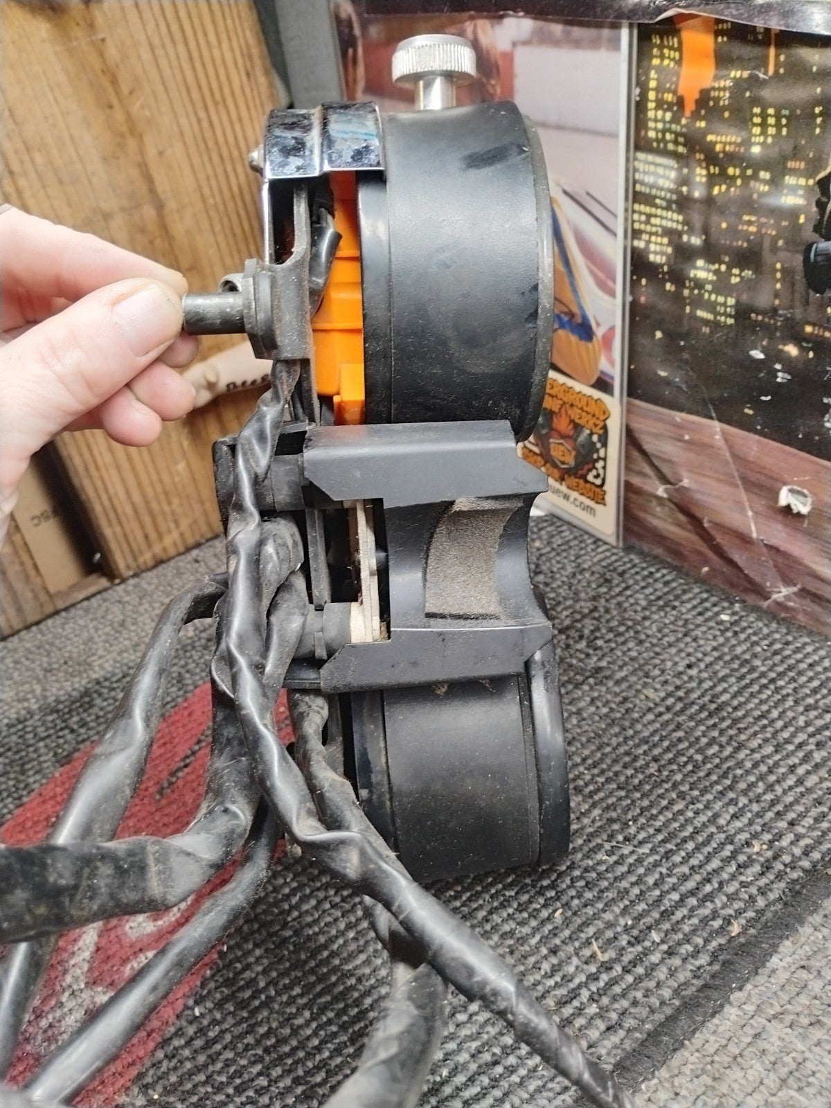 1981 Suzuki GS550T Gauge Cluster Speedometer Tachometer