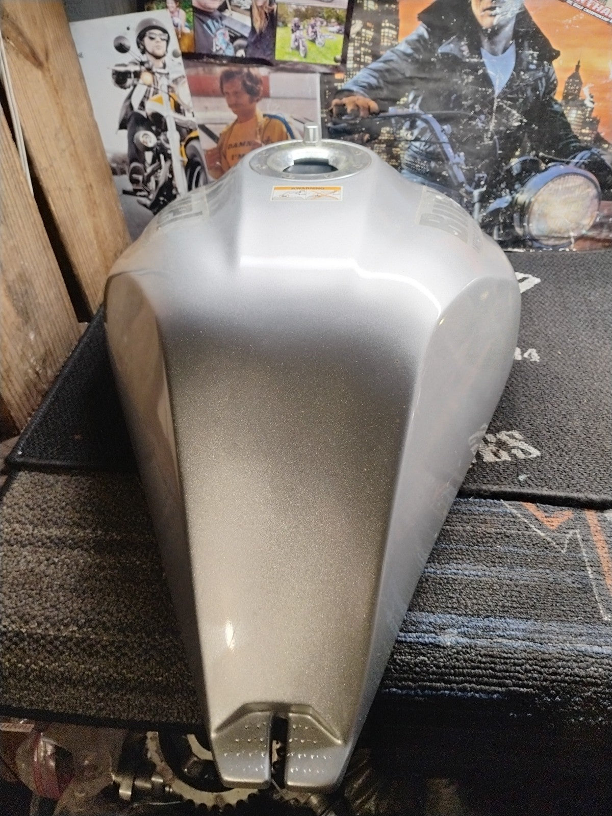 2002 Buell M2 Cyclone Silver Manta Ray Gas Fuel Tank OEM