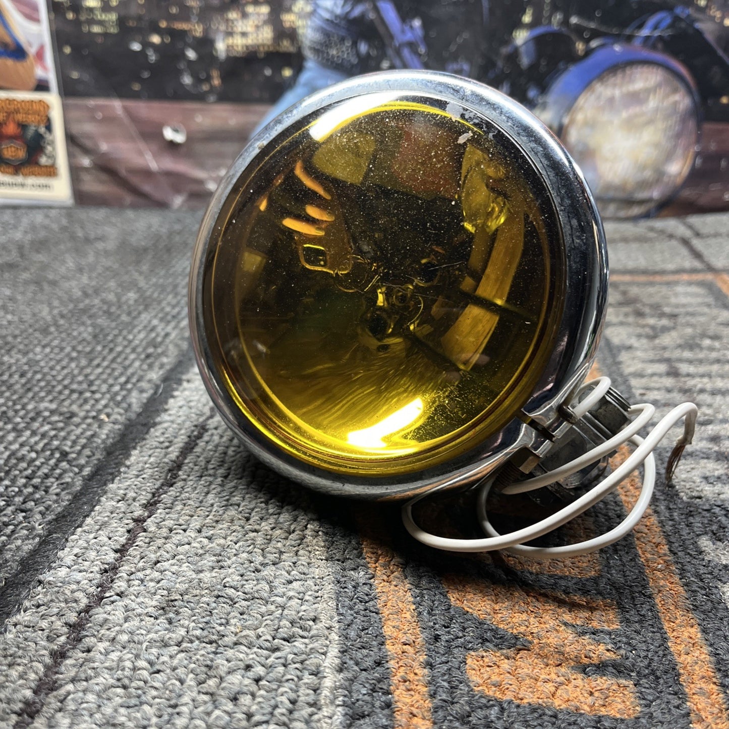 VINTAGE FOG AMBER CHROME 6 VOLT LAMP LIGHT