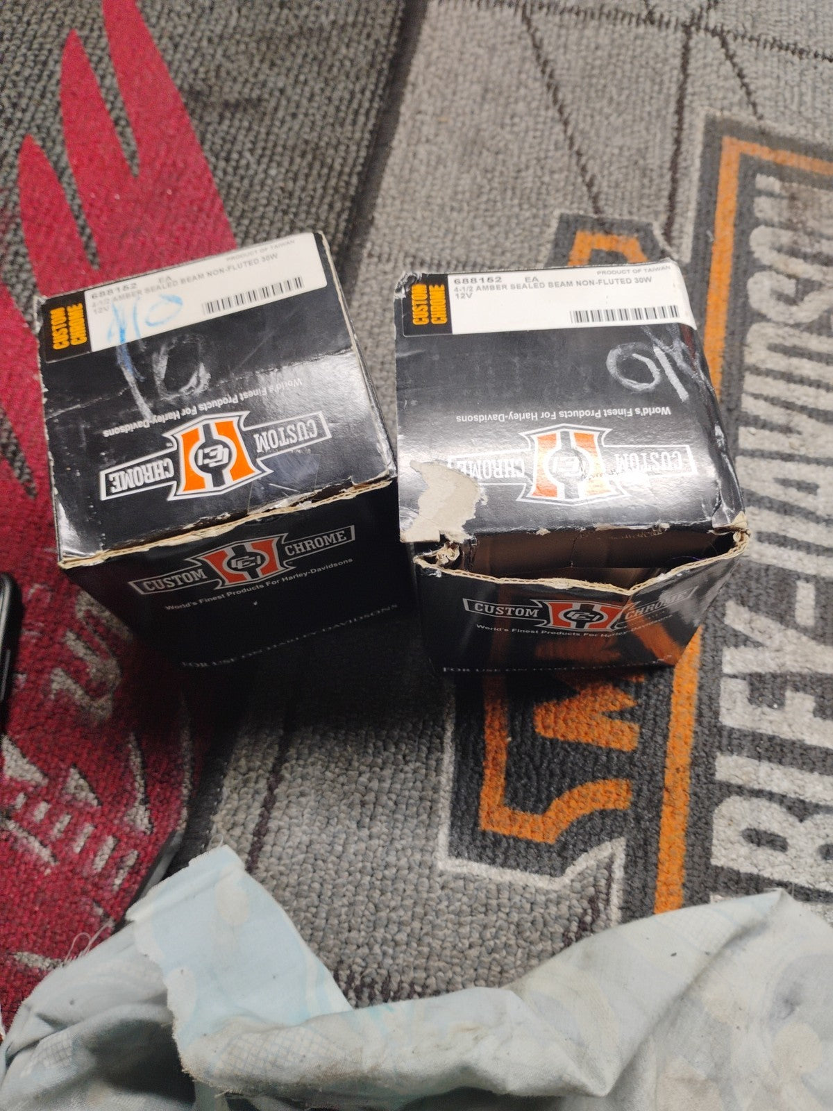 HARDDRIVE 4 1/2" Sealed Beam 12V 30W Clear Non-Fluted 820-57306