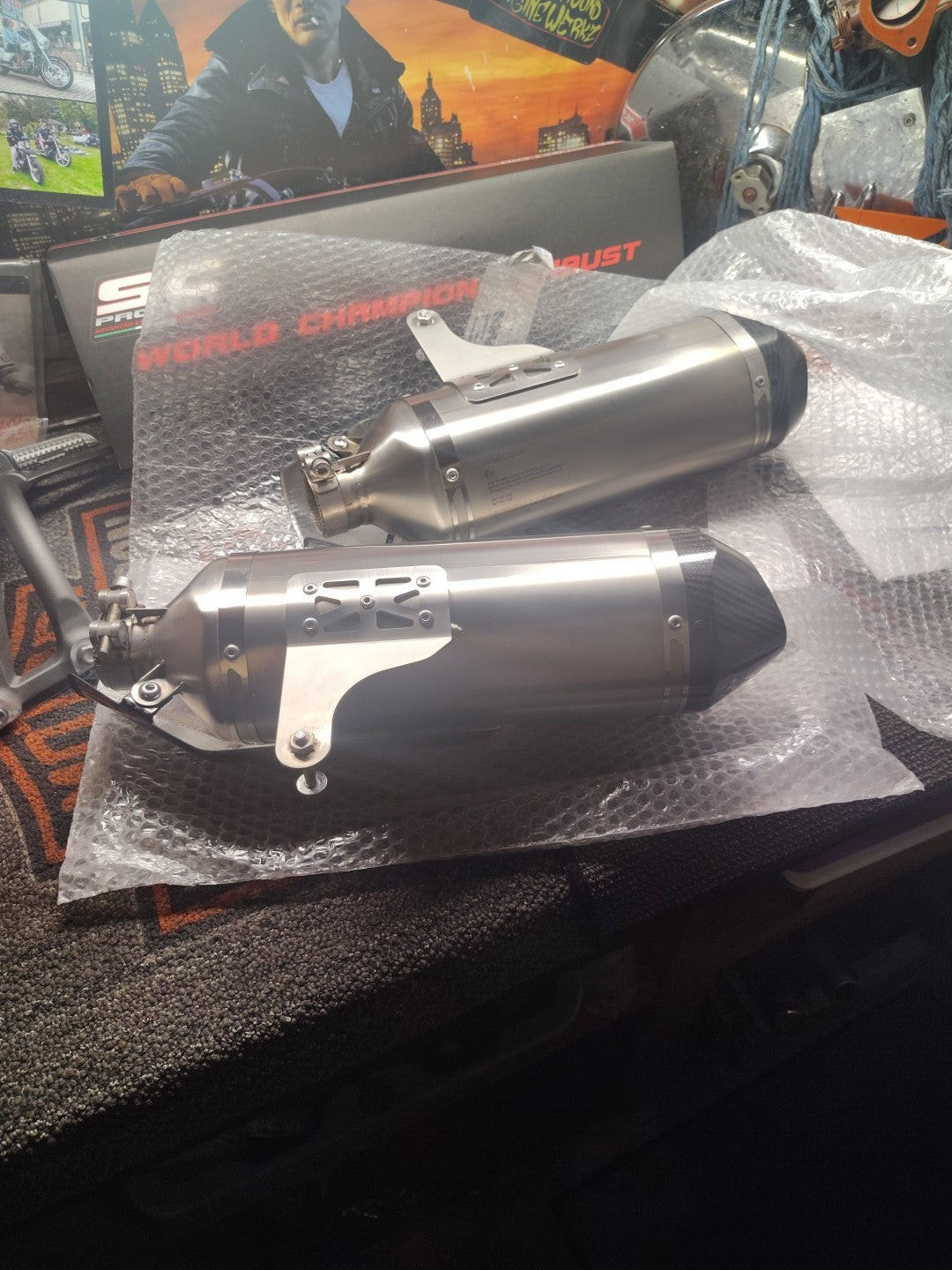 TRIUMPH SPEED TRIPLE RS ARROW EXHAUST SILENCERS