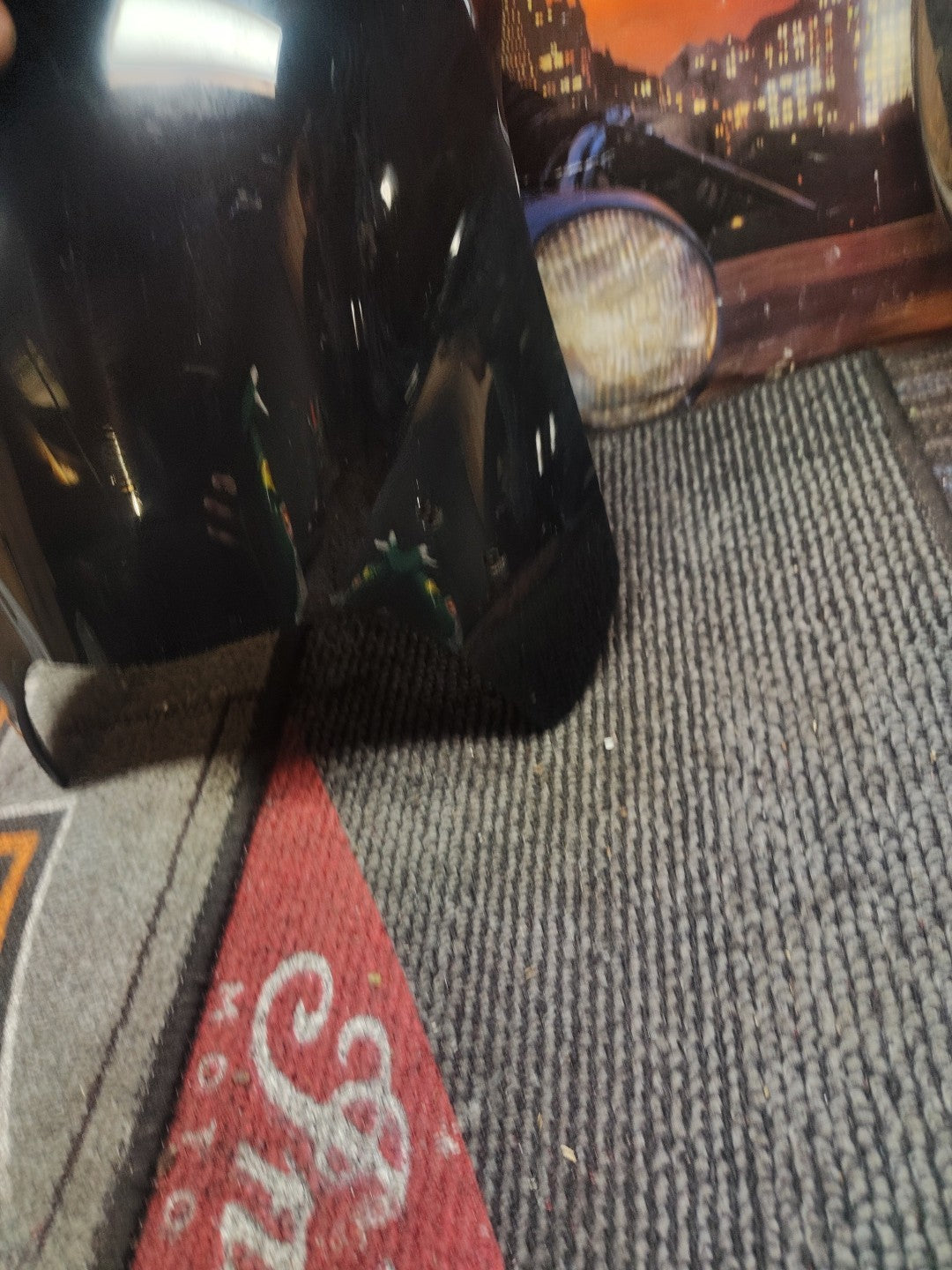 National Cycle Mohawk Flyscreen, 43mm O.D. Fork Tube N2835-002 Black 4 Harley HD