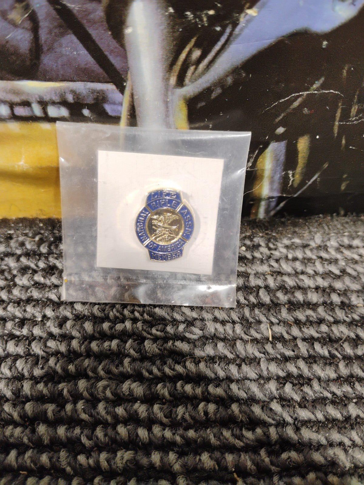 Vtg Life Member NRA National Rifle Assn Blue Enamel Golden Eagle Lapel Pin Simco