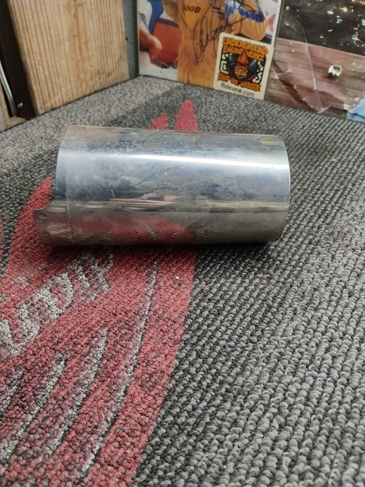 Harley-Davidson OEM 14-23 Touring Polished LEFT Fork Tube Cover (Dent) 45800003