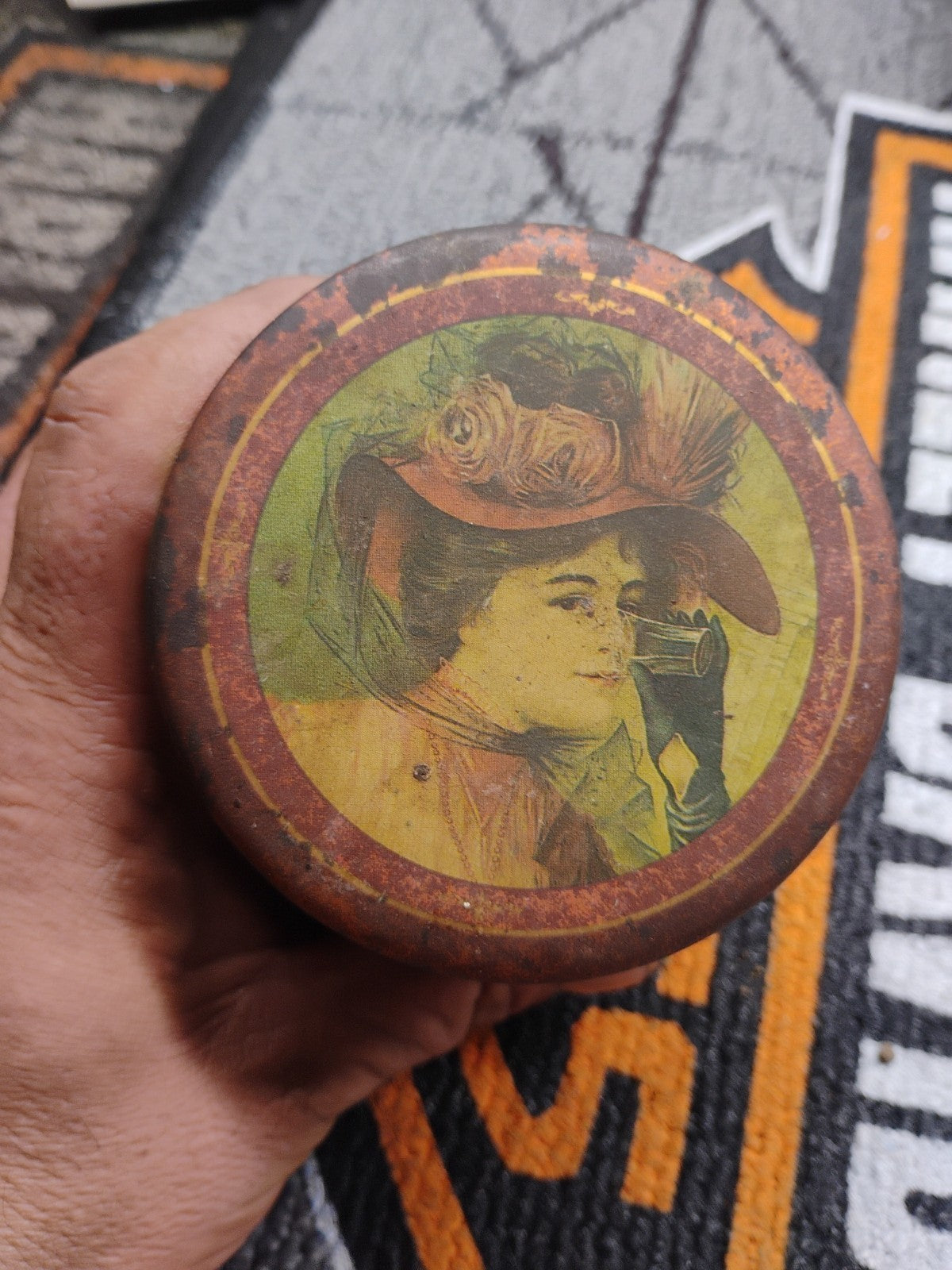 Vintage Coca Cola Tin