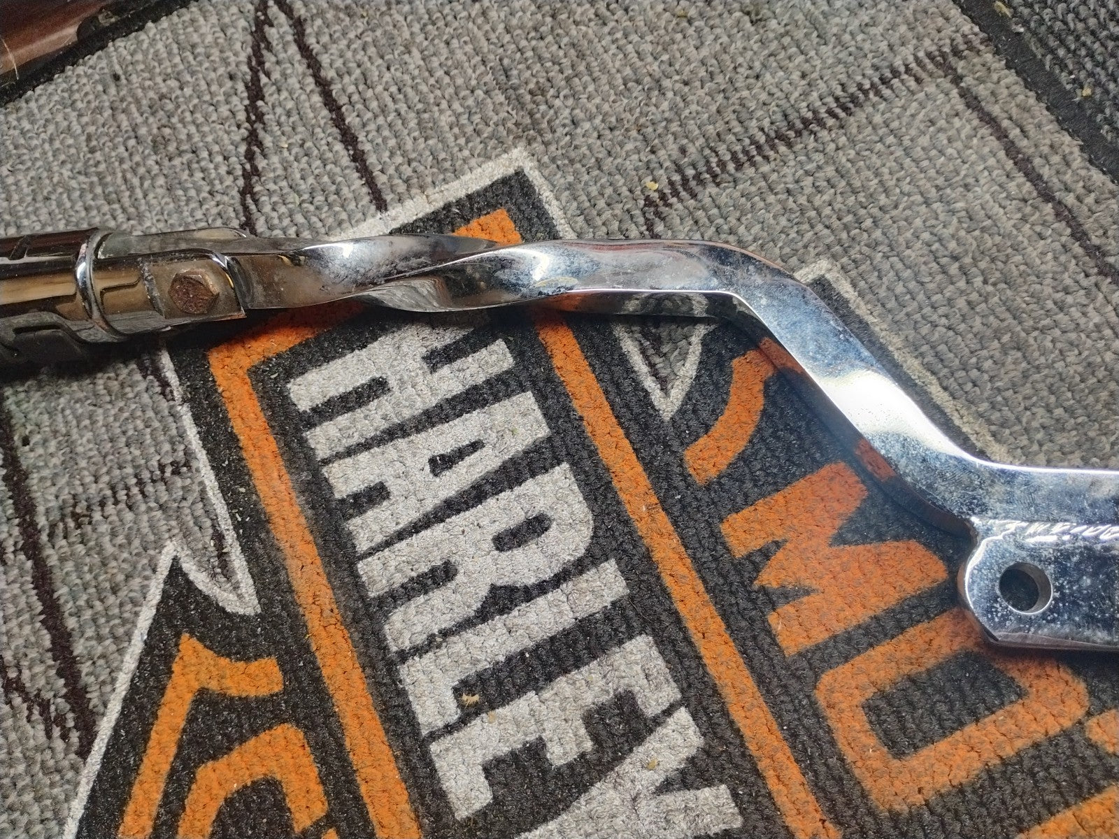 UNIVERSAL VINTAGE HWY PEGS TWISTED CHROME CHOPPER CUSTOM HARLEY HONDA 