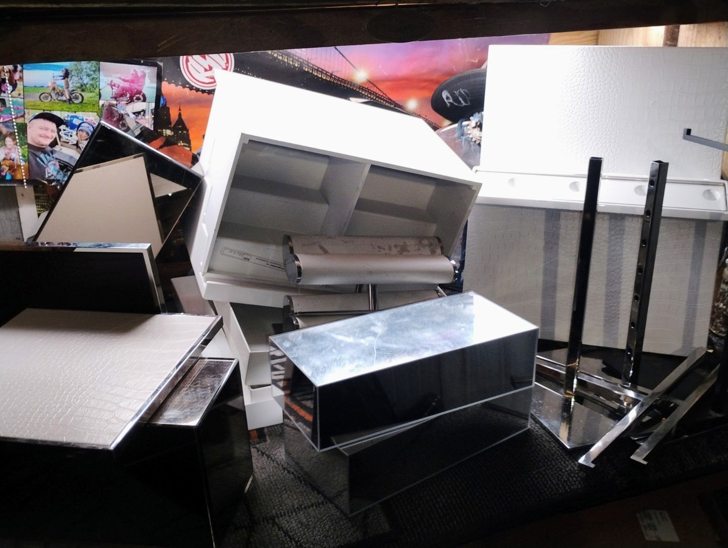  Luxury Watch,Jewelry,Perfume Michael Kors Chippenhook Fixture Store Display