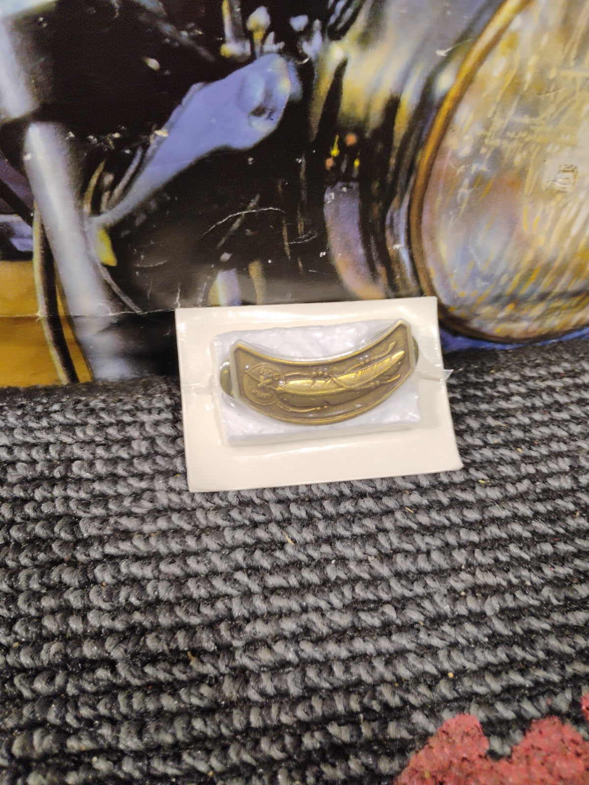 2005 HOG Harley Owners Group Feather Design Pin Jacket Vest Hat Pin