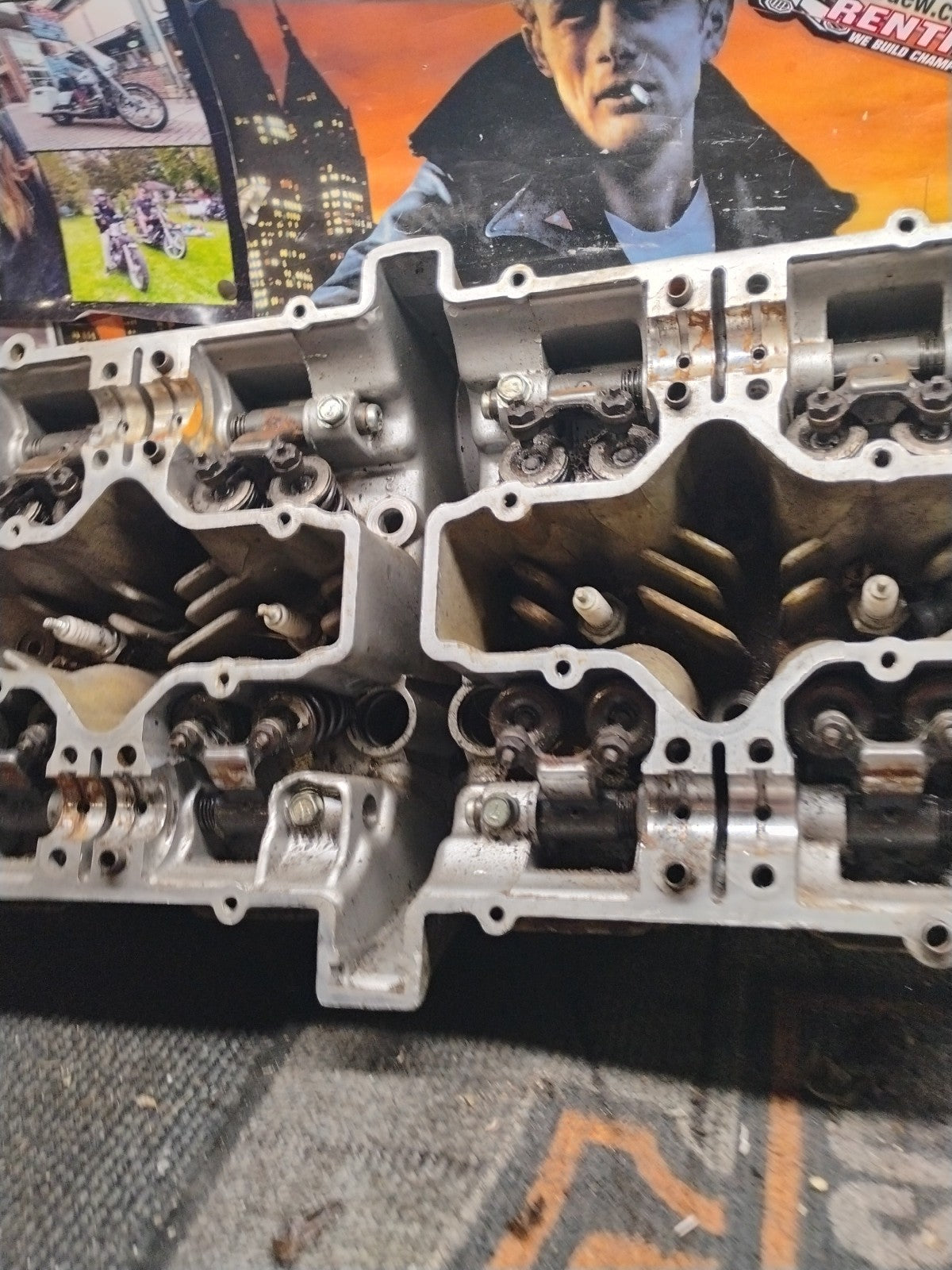 '82 GS750 GS 750 t CYLINDER HEAD VALVE TRAIN MOTOR ENGINE PART 1982 SUZUKI GOOD!