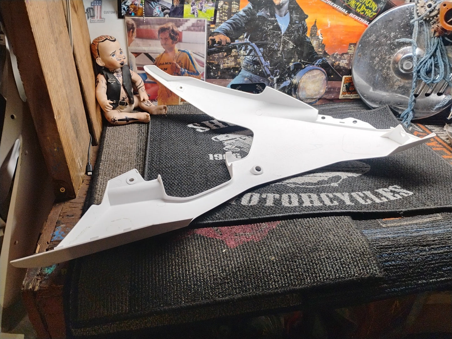 2004- 2006 YAMAHA YZF R1 Left Side Panel Fairing Fender Body