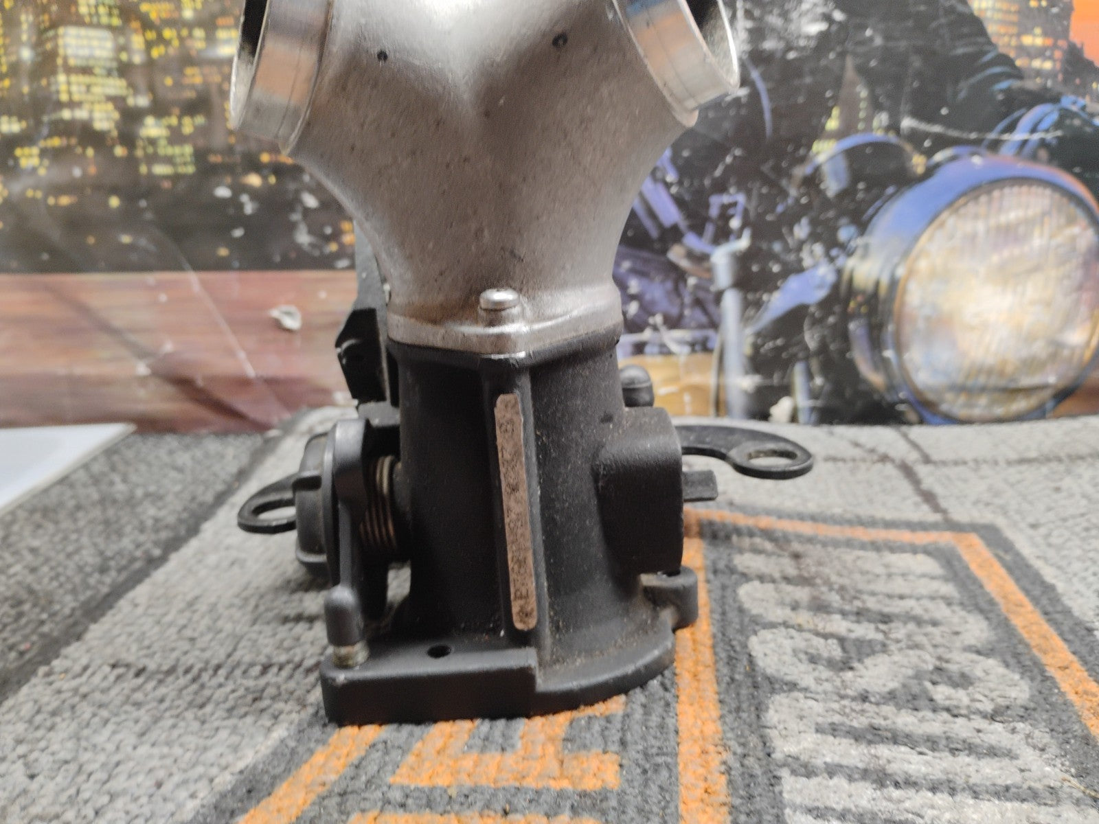 2007^ Harley Sportster 1200 883 Throttle Body Fuel Injection Intake 27694-07