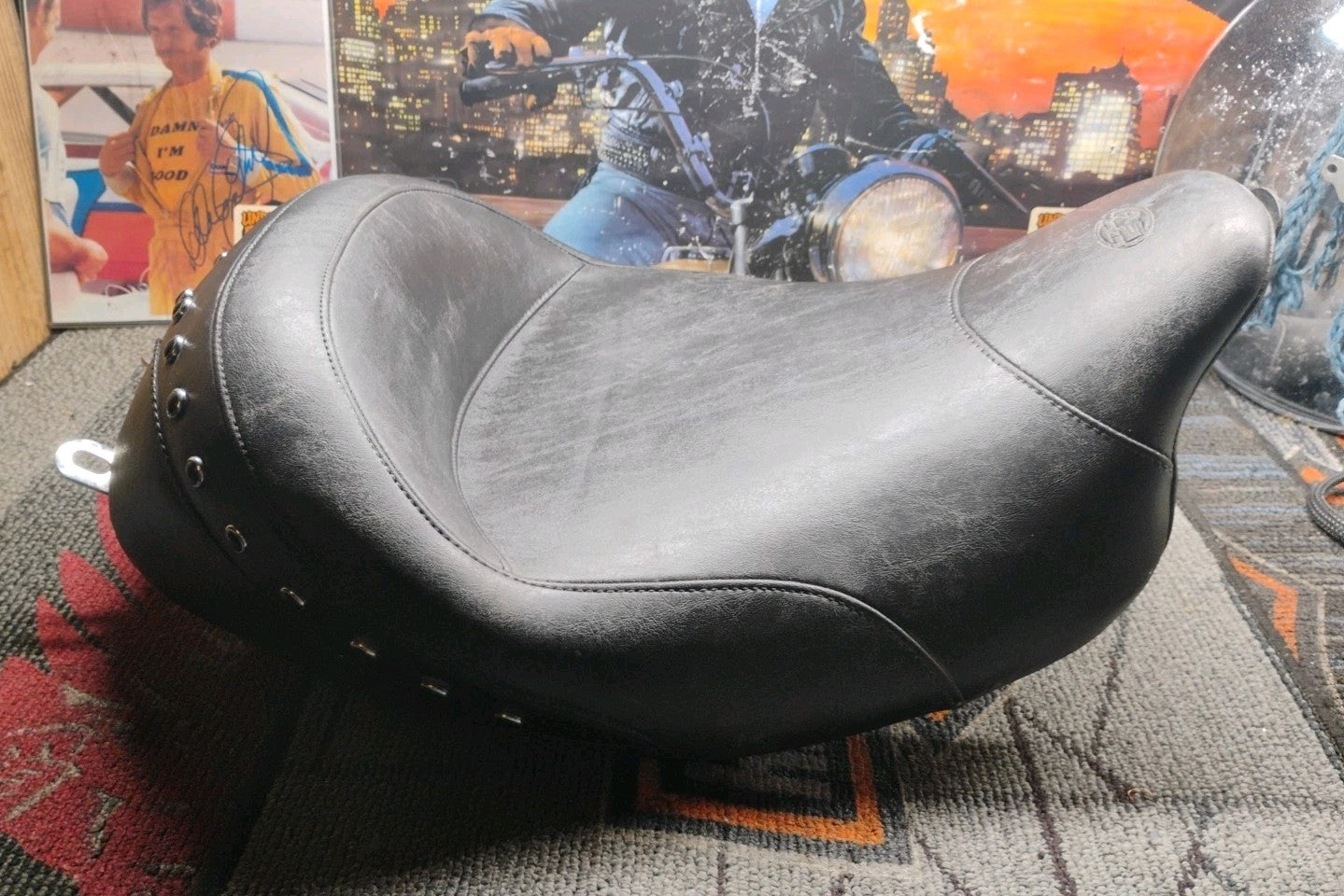 Mustang - 76028 - Studded Solo Seat, Black Studs