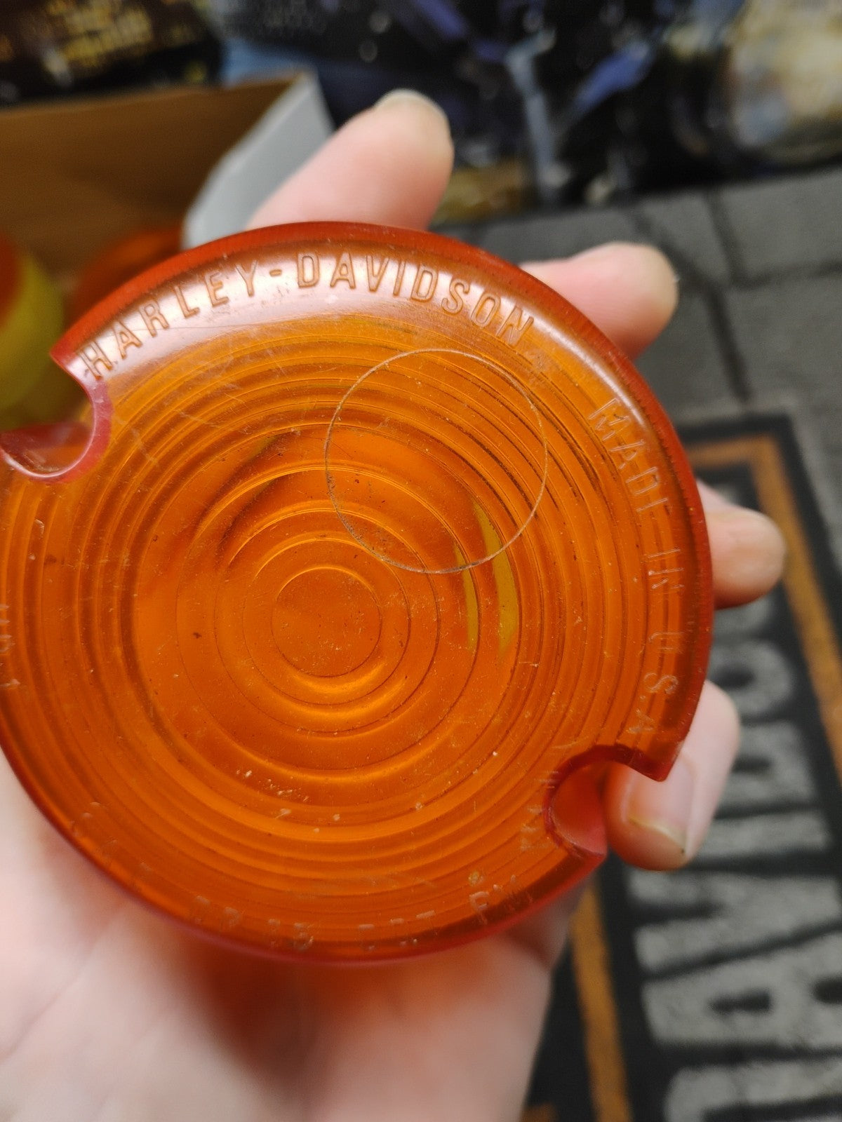 Harley Davidson OEM Num. DP 85 turn signal lens amber Dot PM multiple available 