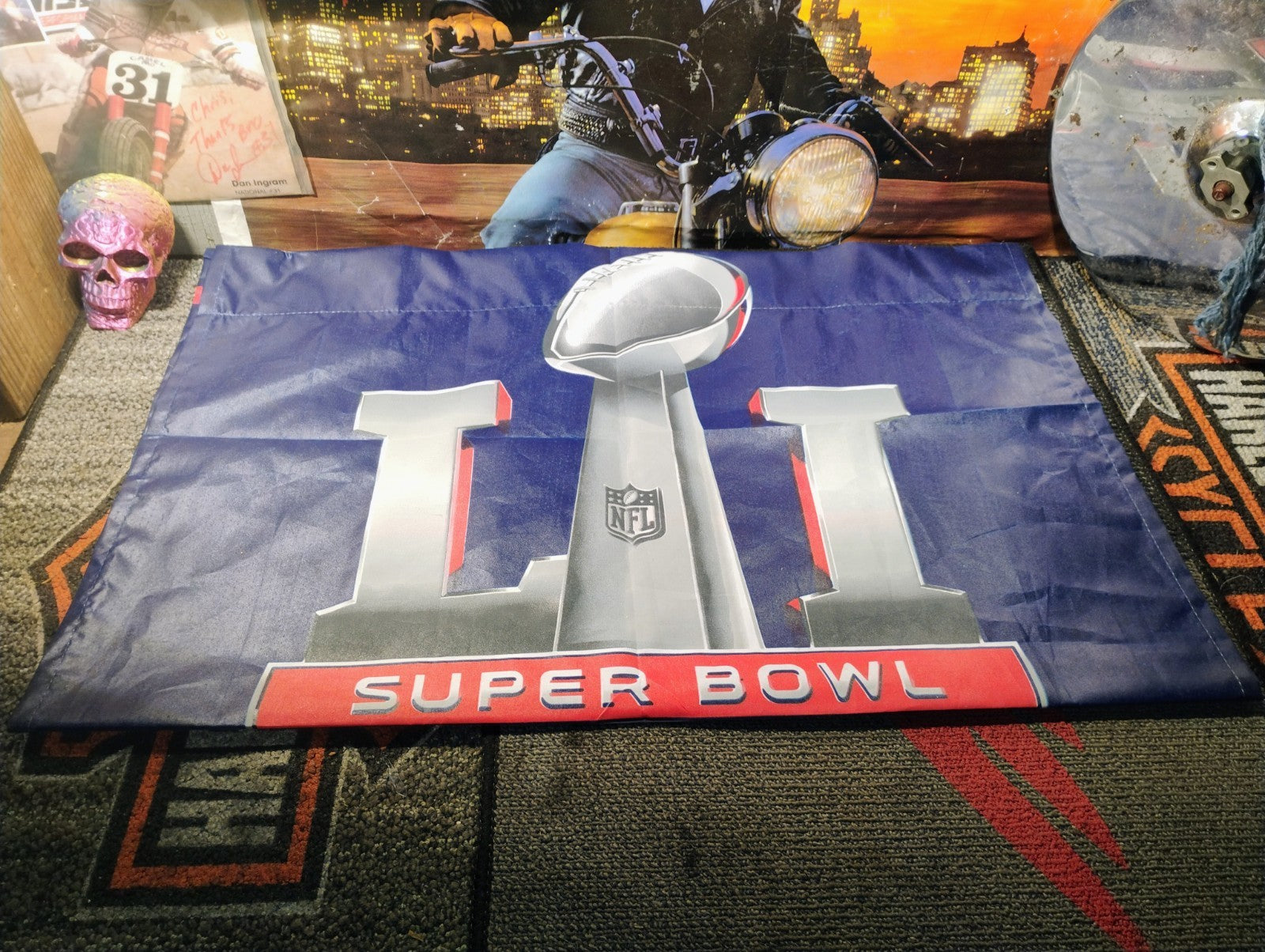 NFL New England Patriots Vertical 27" X 37" Super Bowl Champions Flag Banner