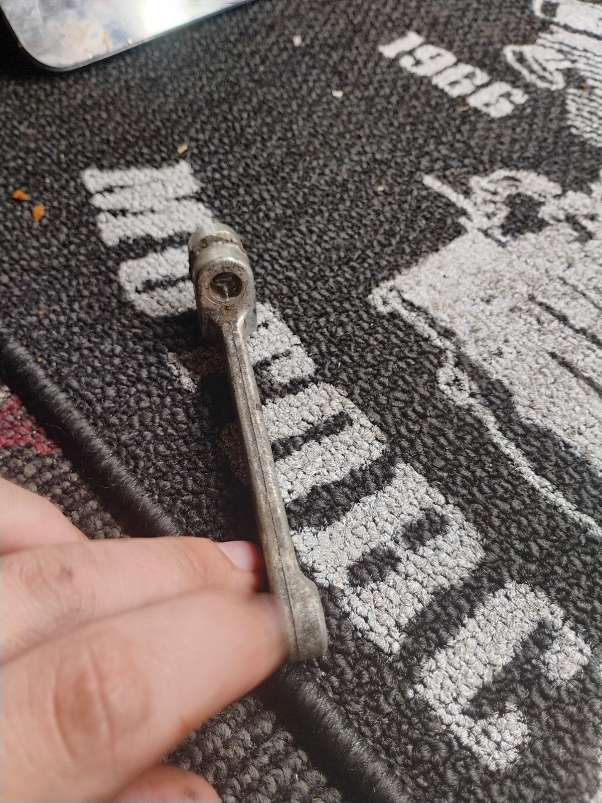  Harley Davidson FLHTCUTG transmission shift lever