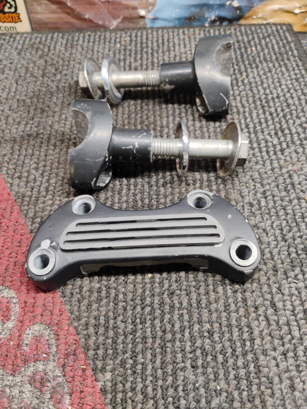 Harley Davidson Sportster 883 & 1200 & Dyna Chrome Handlebar Bar Riser Clamps