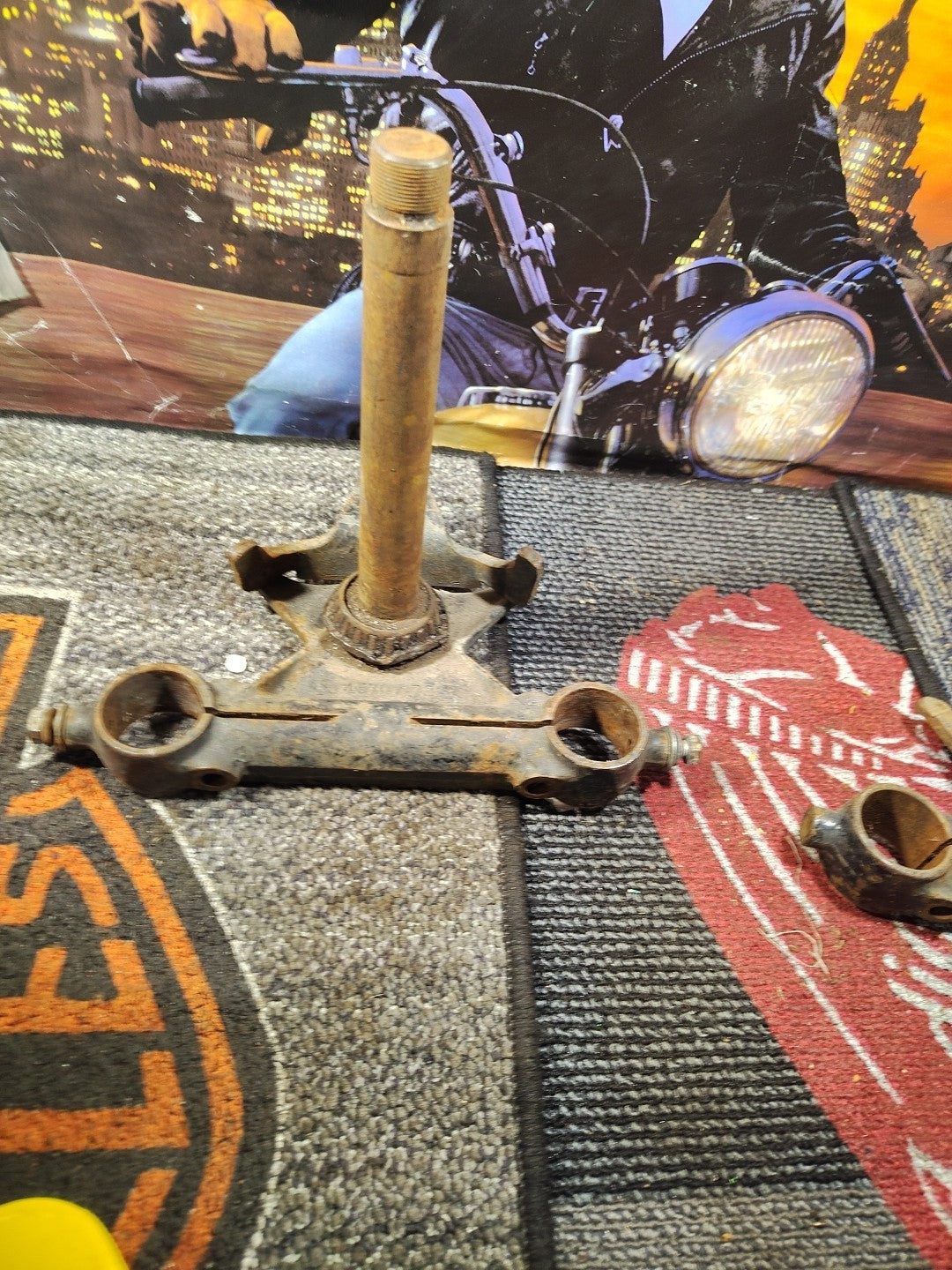 Harley-Davidson 35mm Lower Triple Tree 45707-72 IRONHEAD Sportster 15/16" Stem 