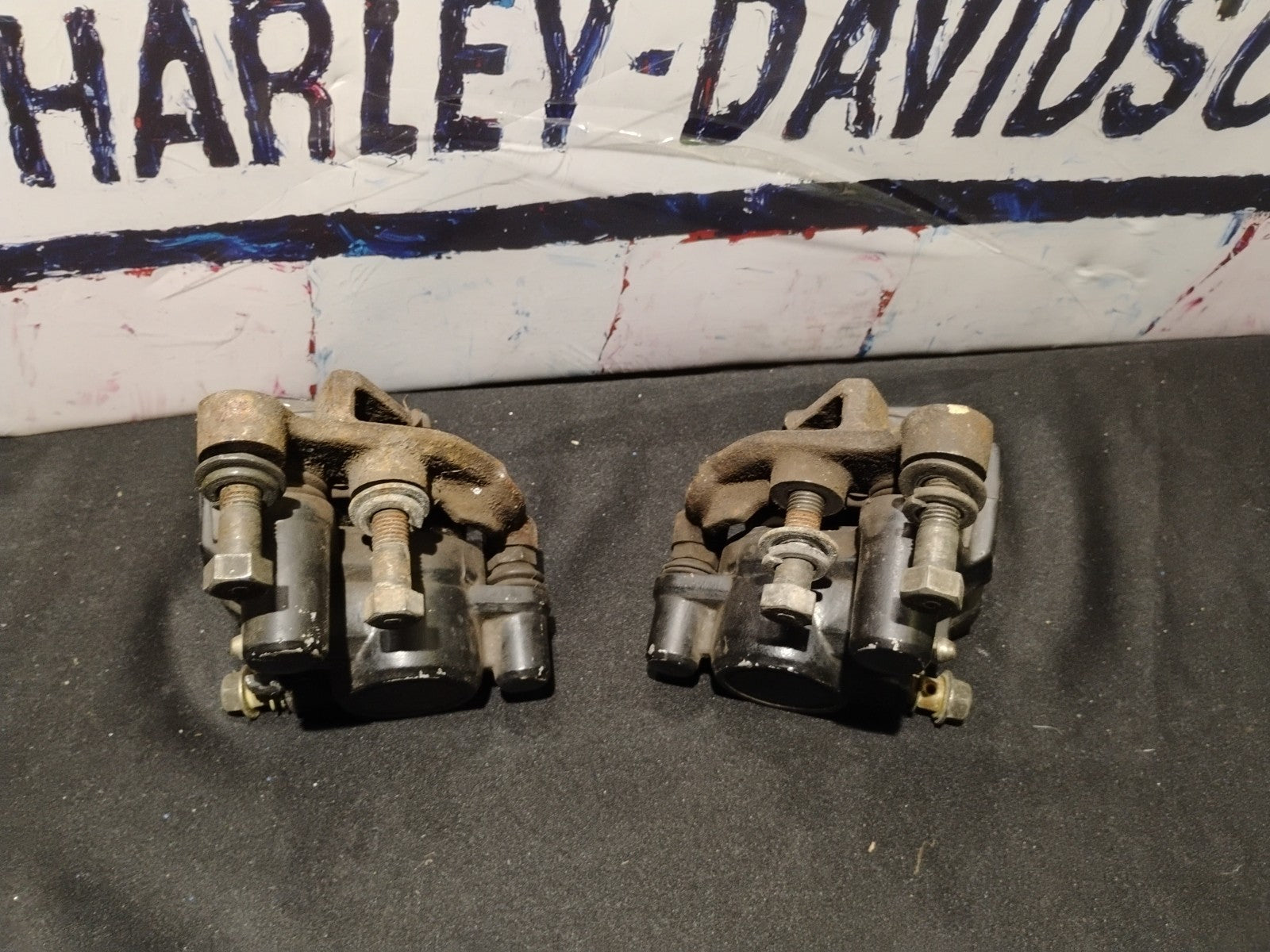 2006 Kawasaki KL650a front brake calipers 